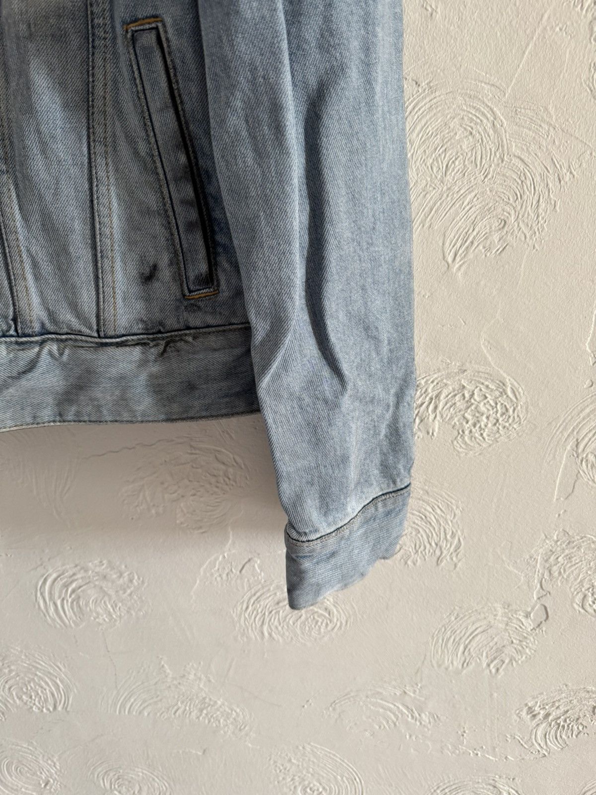 Hedi Slimane × Saint Laurent Paris Saint Laurent Distressed Denim Jacket Size US S / EU 44-46 / 1 - 4 Thumbnail