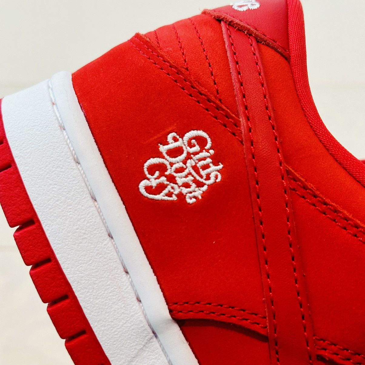 Girls Don't Cry × Japanese Brand × Nike GIRLS DONT CRY x NIKE SB DUNK LOW PRO QS 8.5 verdy visty Size US 8.5 / EU 41-42 - 5 Thumbnail