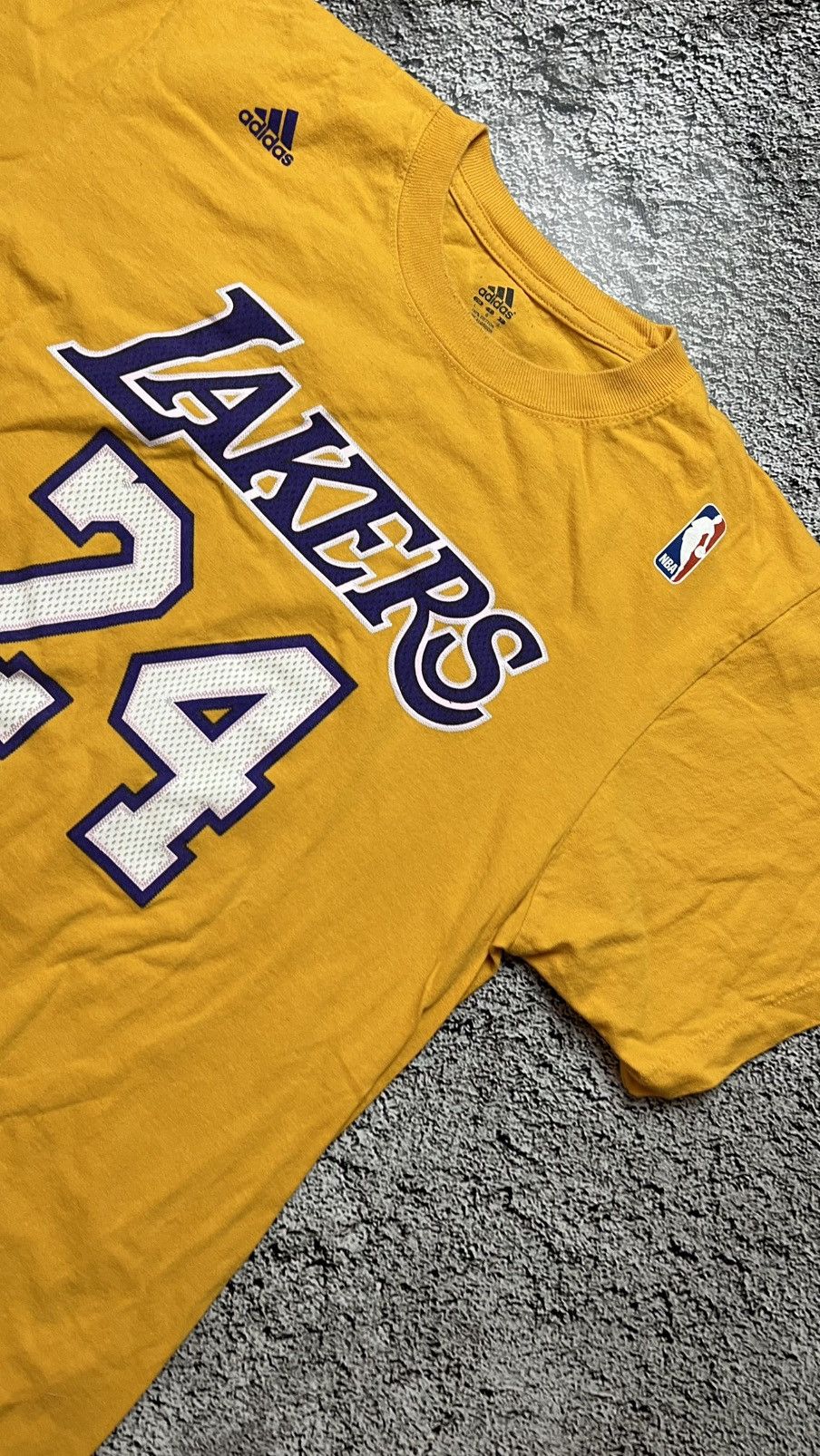 Adidas Y2k 00’s Los Angeles Lakers NBA Kobe Bryant adidas t shirt Size US L / EU 52-54 / 3 - 3 Thumbnail