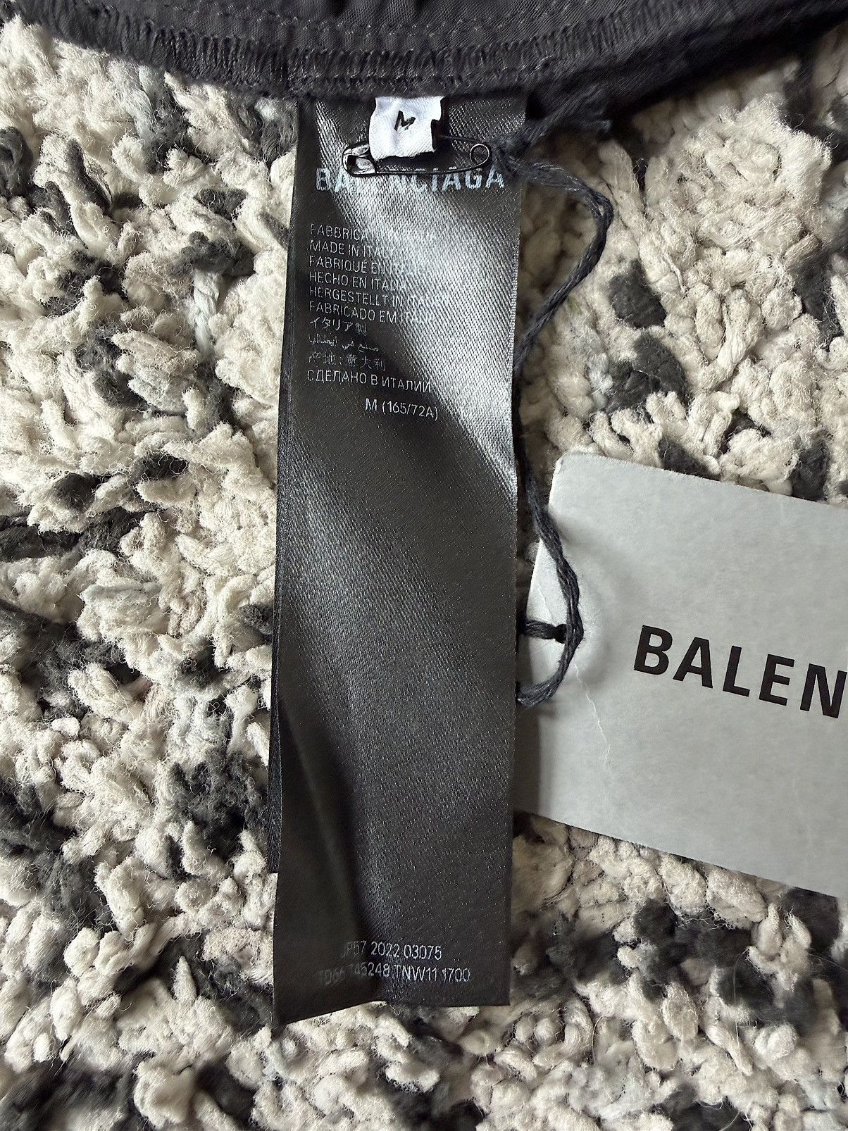 Balenciaga New Mud Show Super Destroyed Black Denim Jeans (M) Size US 34 / EU 50 - 14 Thumbnail