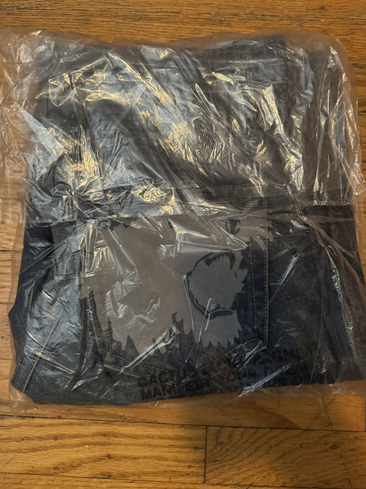 Fragment Design × Kaws × Travis Scott Fragment x Travis Scott Cactus Jack Distressed Denim Size US 32 / EU 48 - 3 Thumbnail