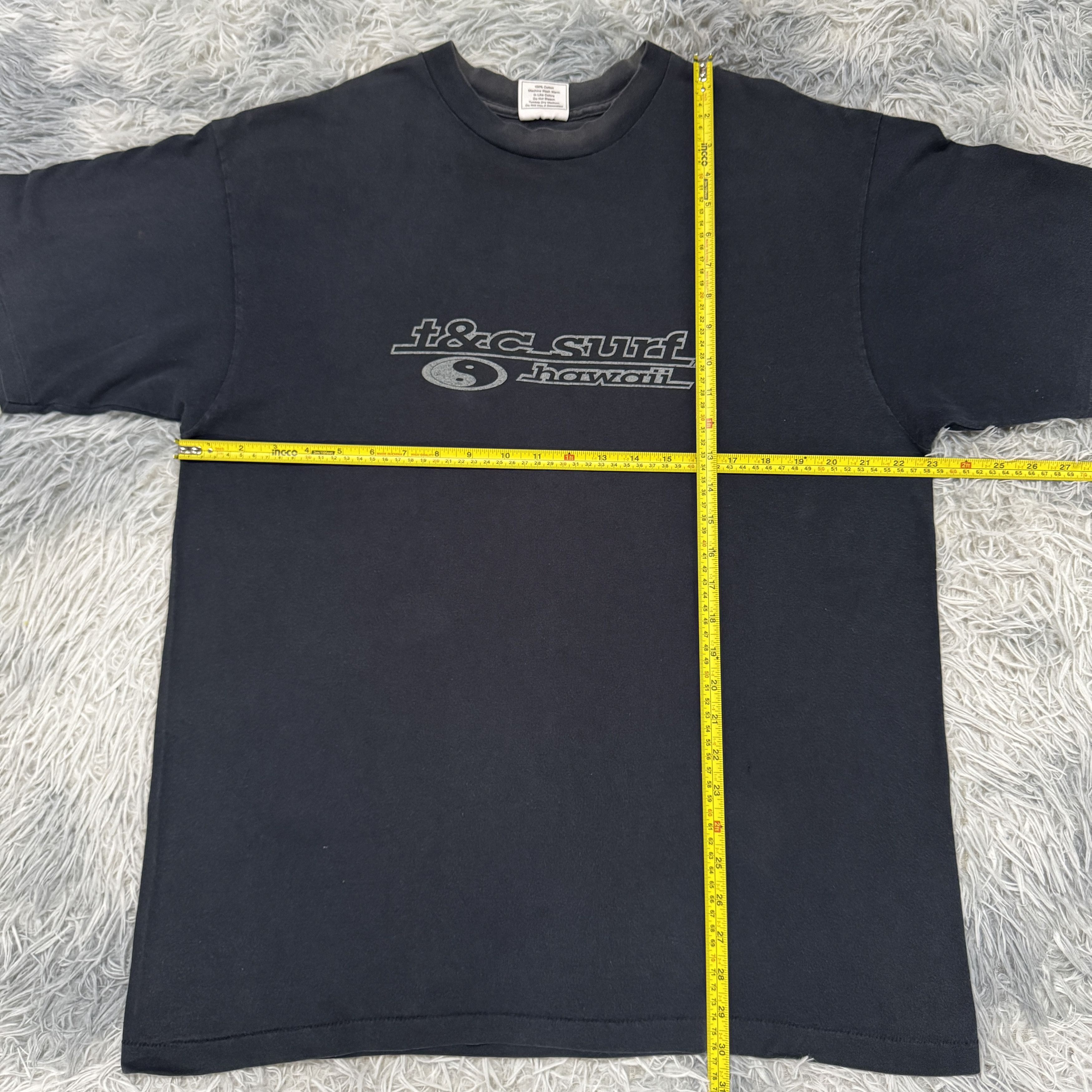 Vintage Vintage 90s Sunfaded T&C Surf Designs Hawaii Backhit Surfing Size US L / EU 52-54 / 3 - 7 Thumbnail