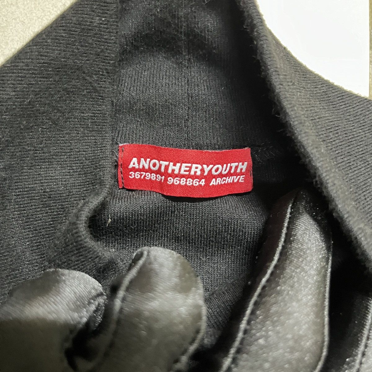 Designer × Japanese Brand Another Youth Mockneck Longsleeve T Shirt Size US M / EU 48-50 / 2 - 10 Thumbnail