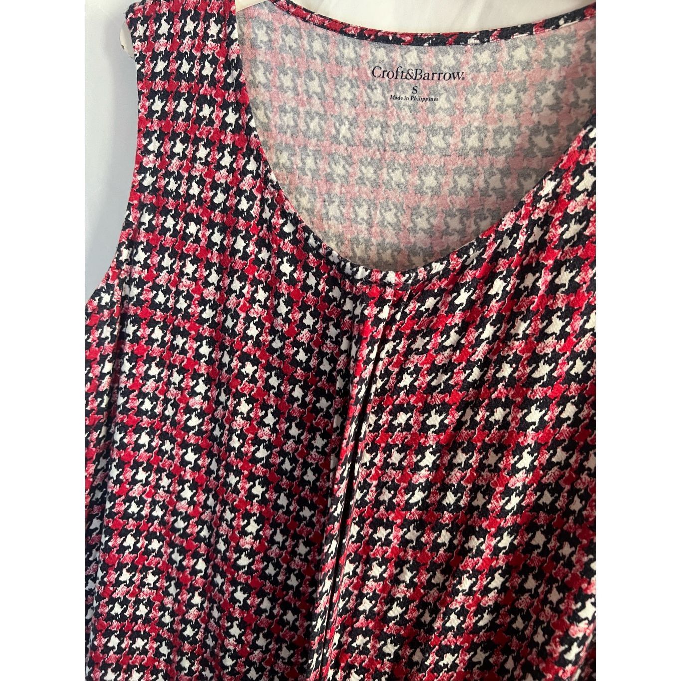 Croft & Barrow Croft & Barrow Red Patterned Woman’s Tank Top Size Small Size S / US 4 / IT 40 - 4 Thumbnail