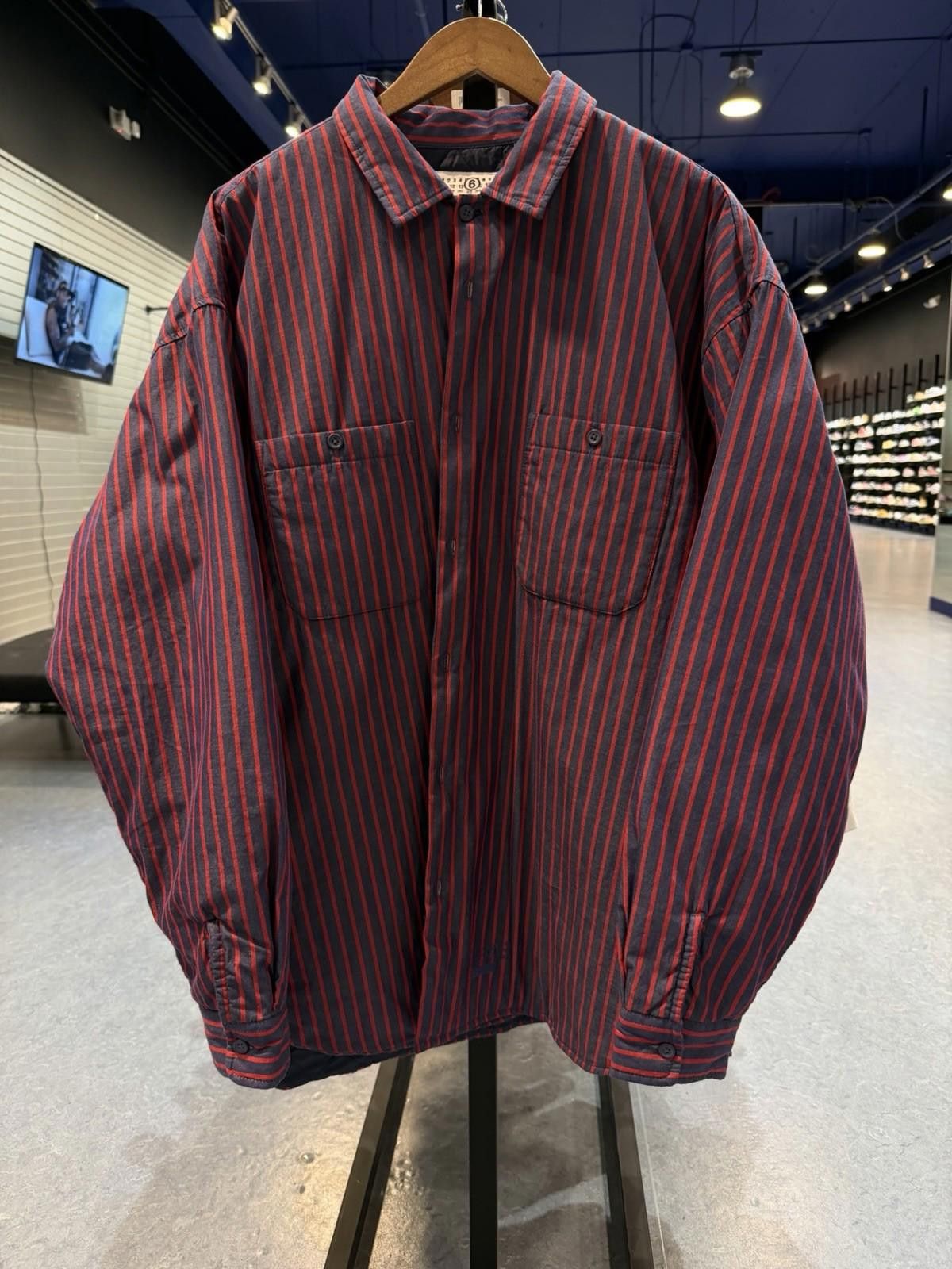 Supreme Supreme MM6 Maison Margiela Padded Shirt Stripe Size XL Size US XL / EU 56 / 4 - 2 Thumbnail