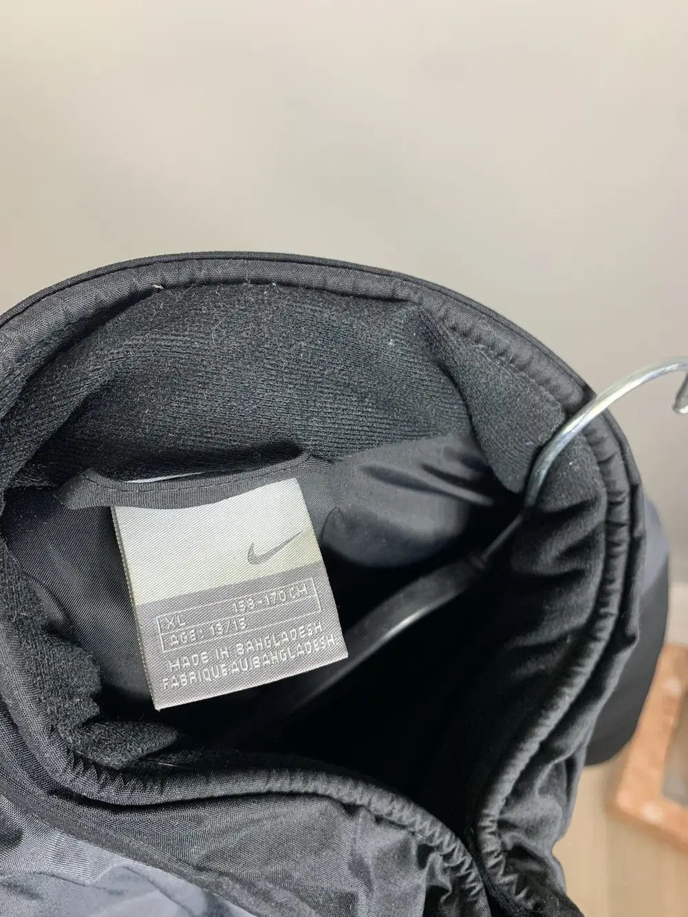 Nike × Vintage NIKE Y2K VINTAGE WINTER PUFFER SWOOSH NYLON JACKET BIGLOGO Size US S / EU 44-46 / 1 - 7 Thumbnail