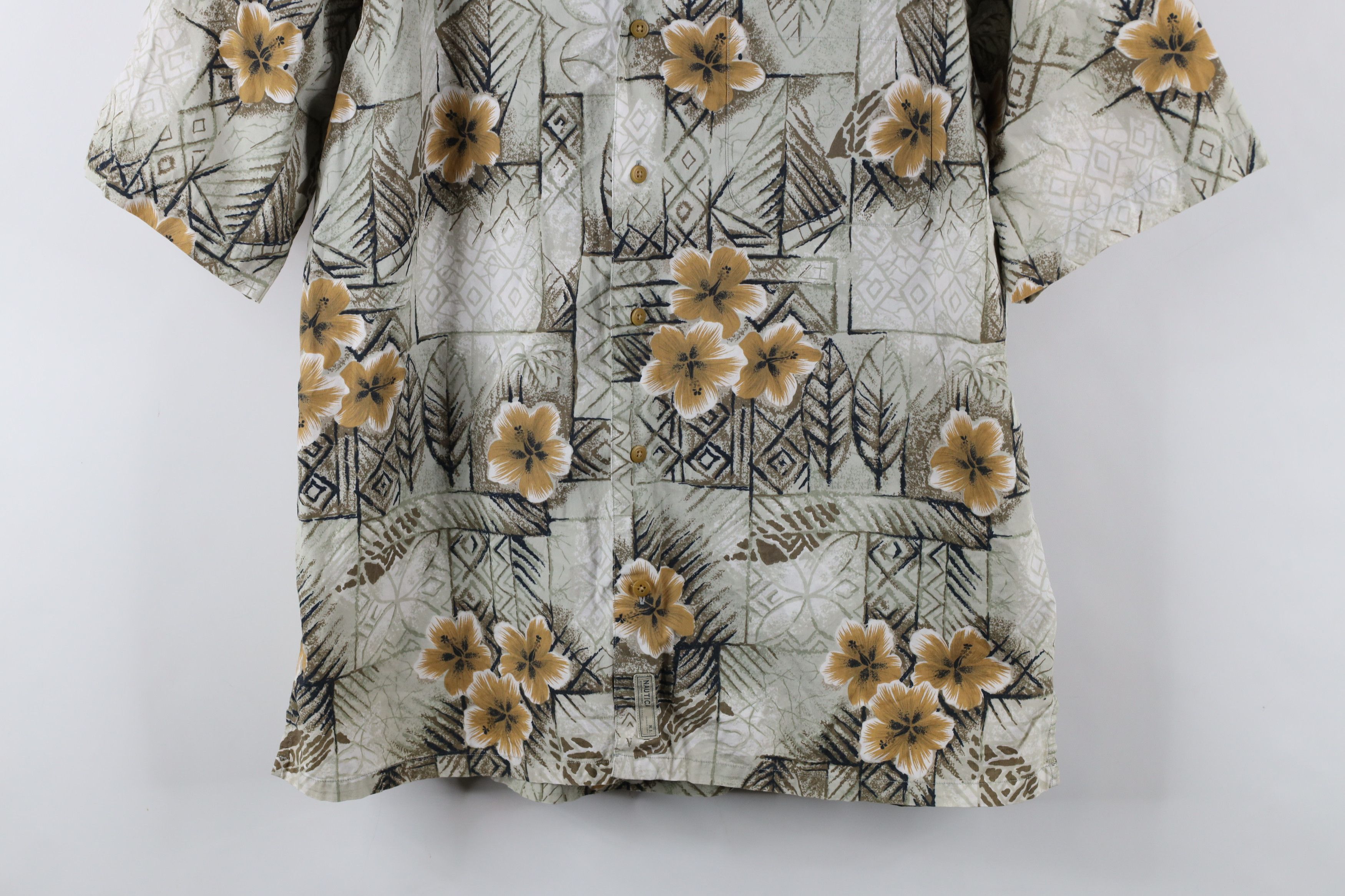 Nautica × Vintage Vintage 90s Nautica Geometric Camp Collar Button Shirt Size US M / EU 48-50 / 2 - 3 Thumbnail