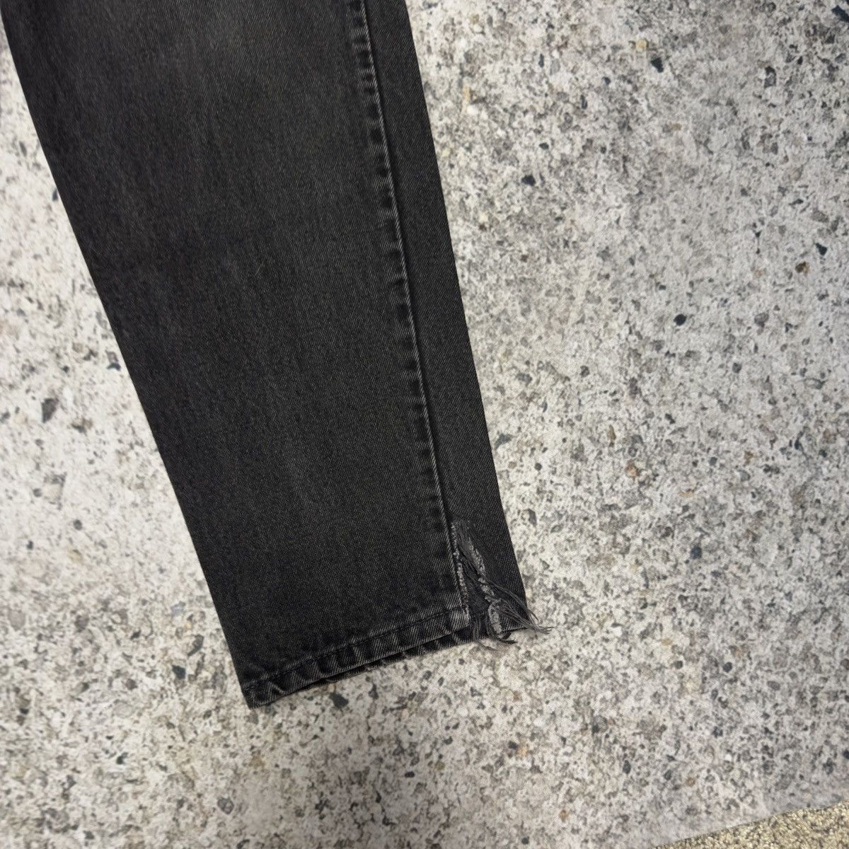 Levi's 90s Levi’s 560 Faded Black Loose Tapered Jeans ERD Grunge Size US 31 - 9 Thumbnail