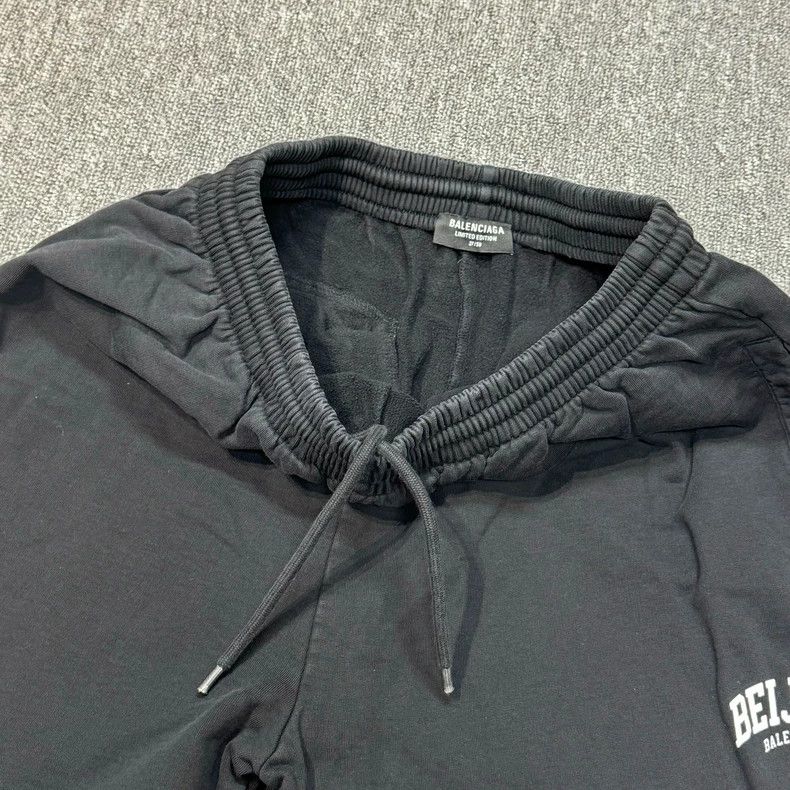 Balenciaga Balenciaga size S Black sweatpants Size US 27 - 6 Thumbnail