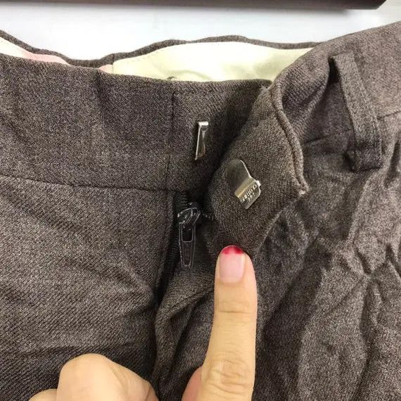 Burberry Vtg BURBERRY LONDON ENGLAND Minimalist Design Casual Pant Size US 32 / EU 48 - 9 Thumbnail