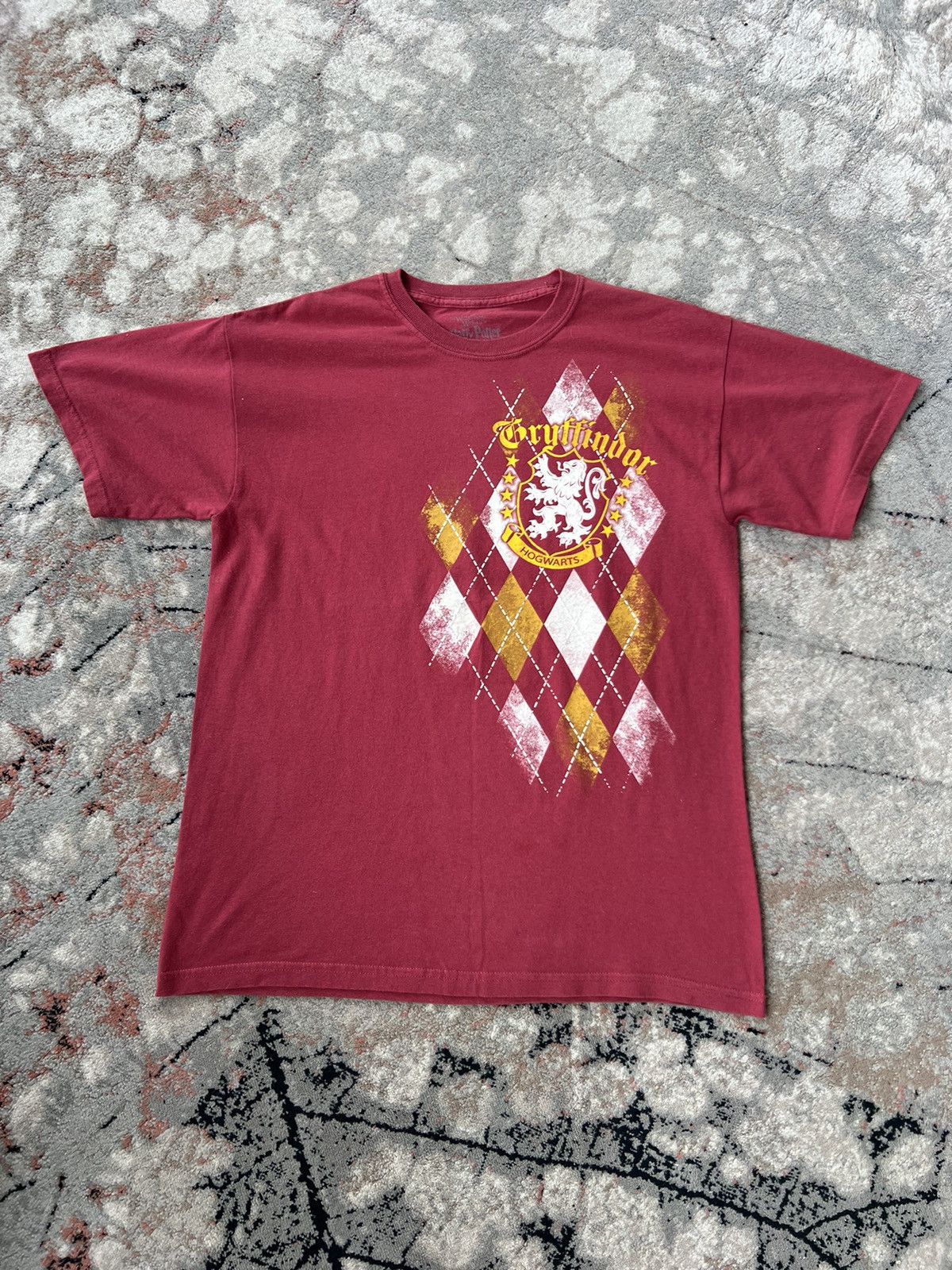 Vintage Harry Poter Gryffindor Hogwarts Vintage Tee Size US M / EU 48-50 / 2 - 1 Thumbnail
