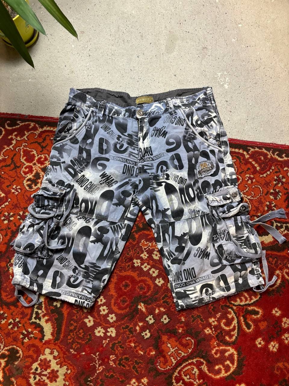 Japanese Brand × Vintage Vintage Y2K Don Gang Monogram Camo Baggy Shorts Size US 34 / EU 50 - 1 Thumbnail