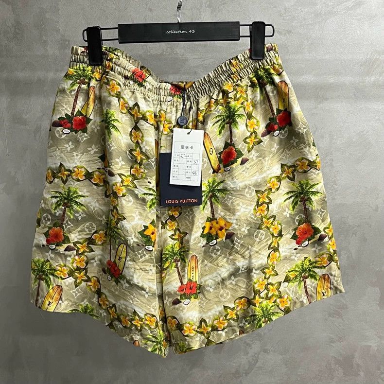 Louis Vuitton size US 52 Beige Floral Beach Print Elastic W