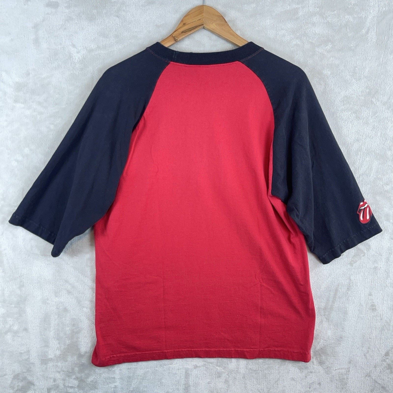Vintage Rolling Stones 2002-03 Licks Tour Raglan Shirt Size L USA Size US L / EU 52-54 / 3 - 3 Thumbnail