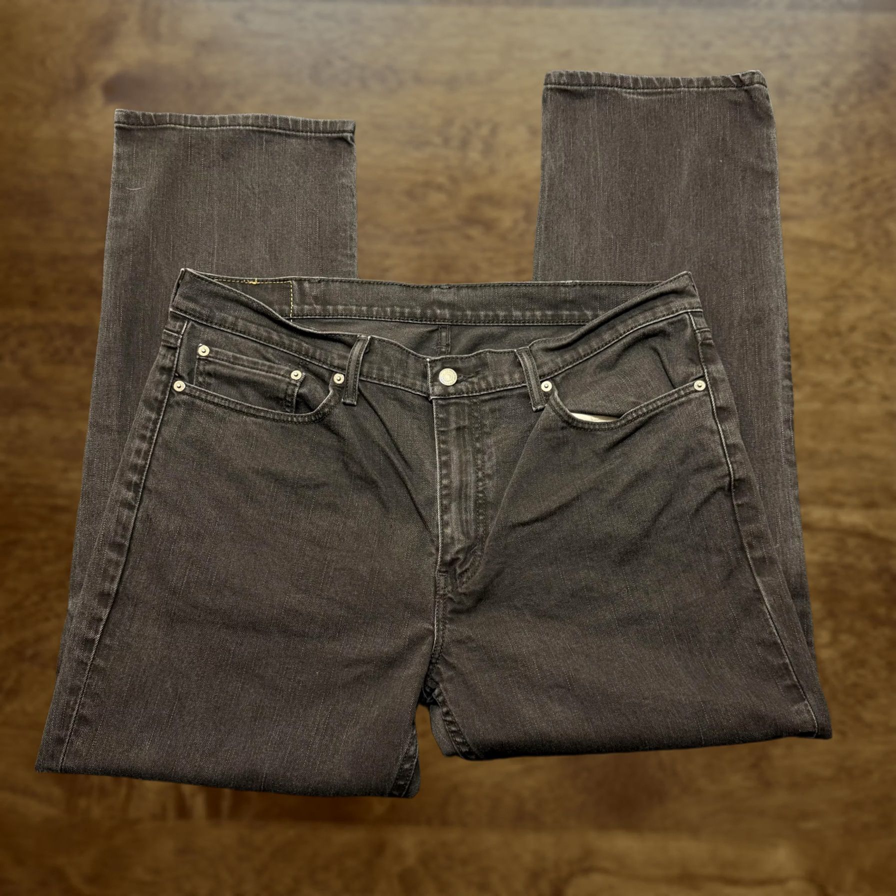 Levi's Levis 514 Jeans Mens 38x30 Charcoal Gray Denim Slim Straight Stretch Casual Size US 38 / EU 54 - 1 Thumbnail