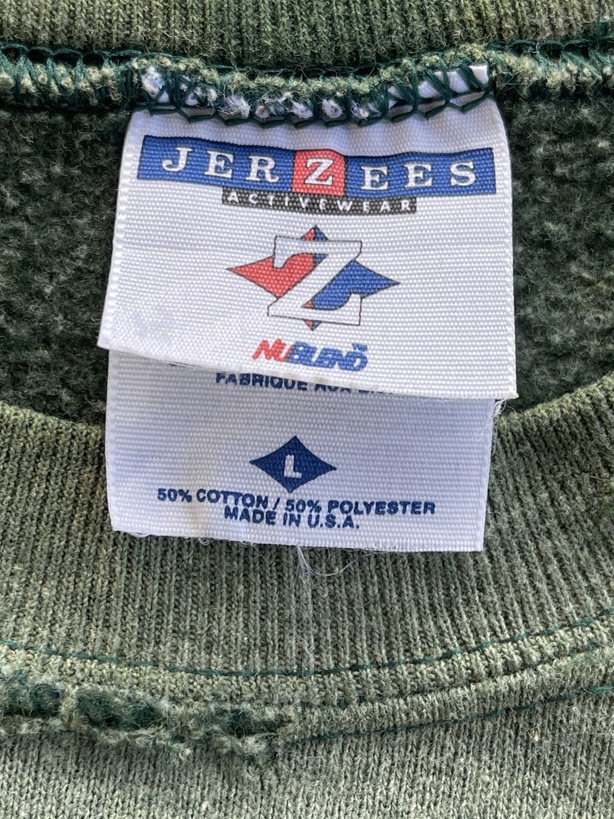 Vintage Vintage 90s Faded Green Distressed Skates Sweatshirt Size US L / EU 52-54 / 3 - 10 Thumbnail