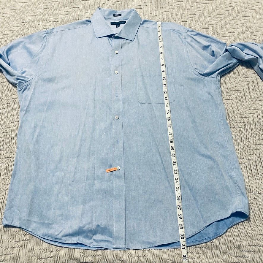 Tommy Hilfiger Tommy Hilfiger blue micro stripe button down Size US L / EU 52-54 / 3 - 7 Thumbnail