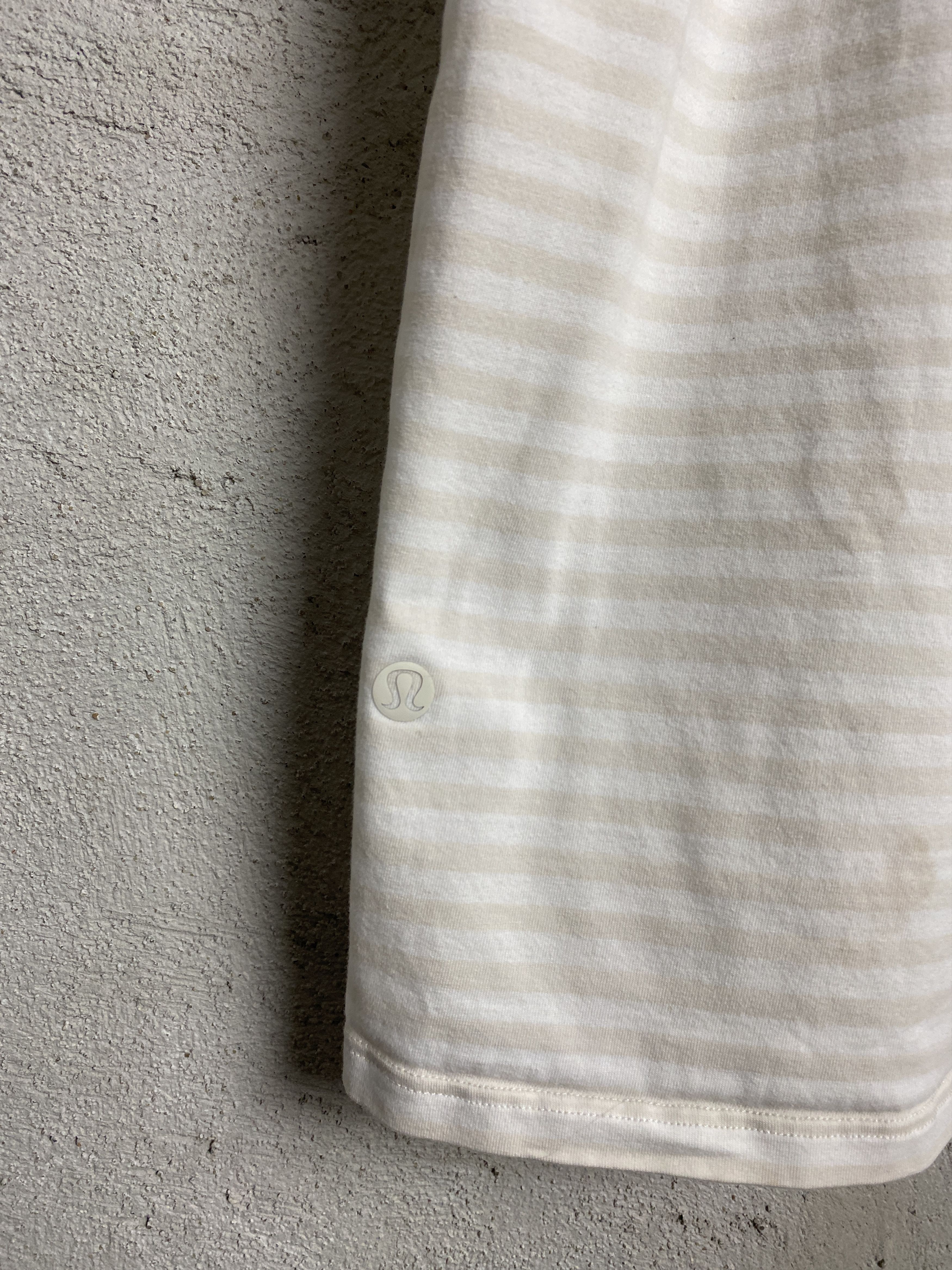 Lululemon Lululemon casual cotton striped t-shirt tee Size US M / EU 48-50 / 2 - 4 Thumbnail