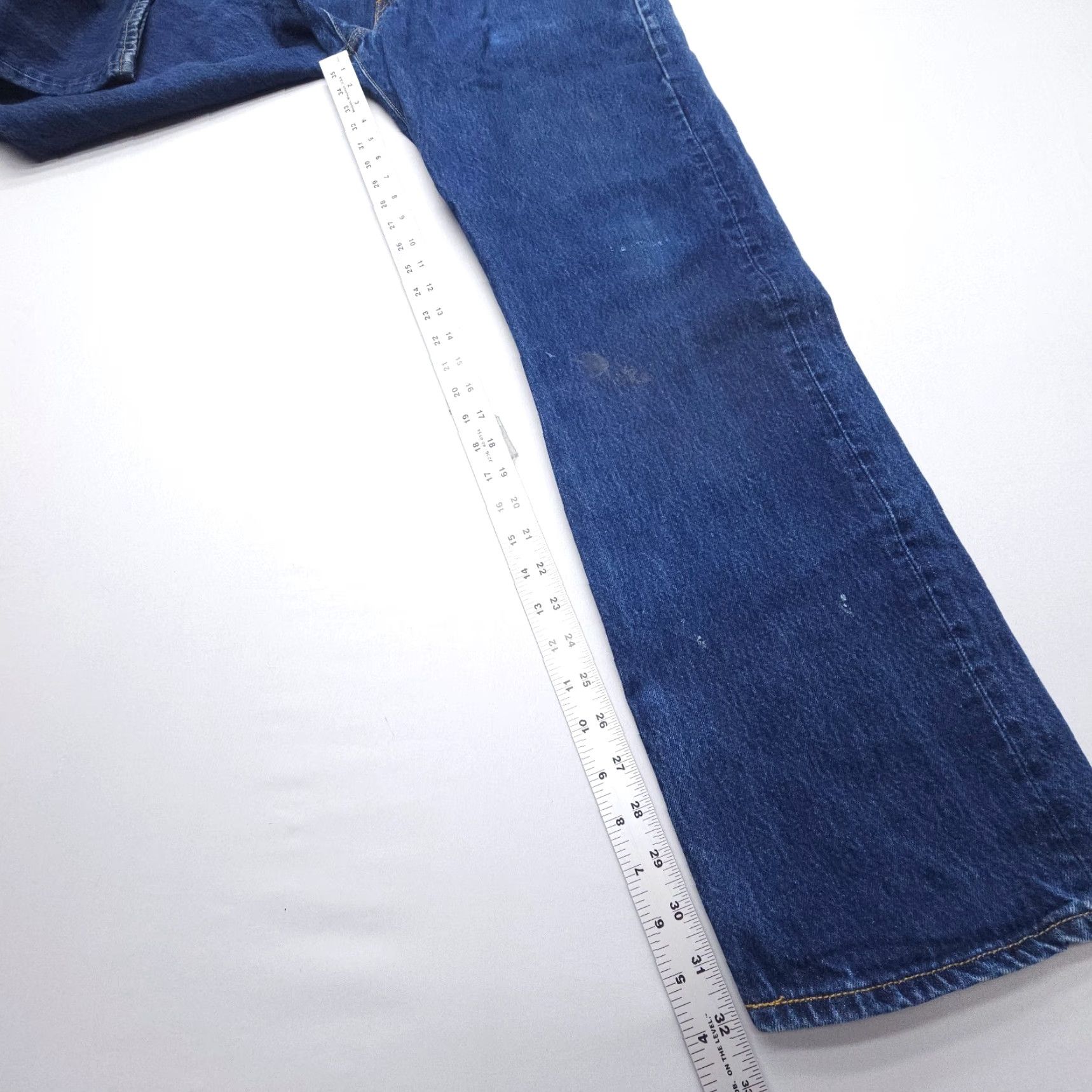 Levi's VINTAGE Levi's 501 Jeans Mens 36 x 34 Dark Blue 90s USA Classic Button Fly 5-Pocket Denim Regular Back Pocket Mens Size US 36 / EU 52 - 6 Thumbnail