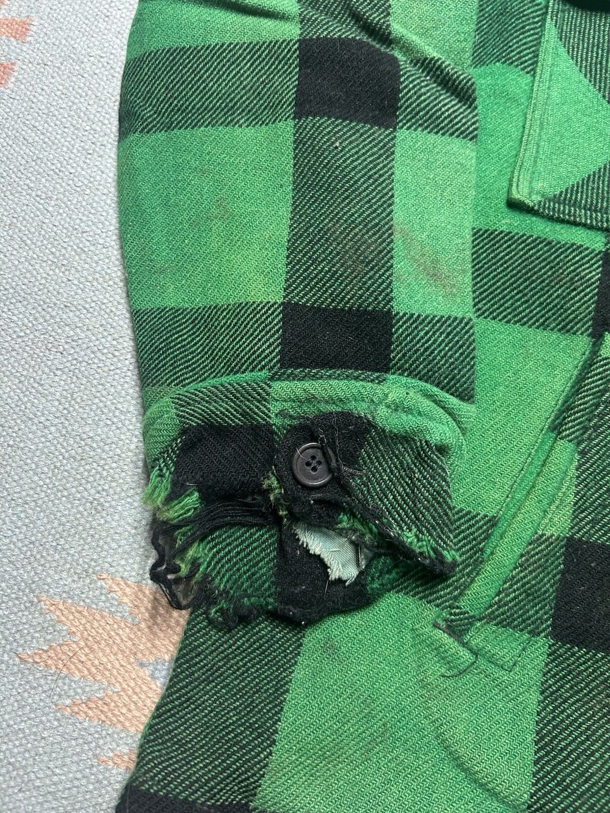 Vintage 80s LL Bean wool cruiser jacket buffalo plaid distressed L Size US L / EU 52-54 / 3 - 4 Thumbnail