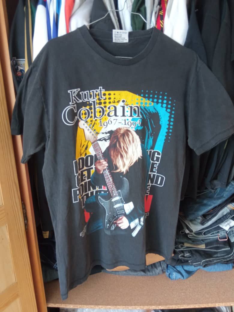 Nirvana × Vintage Rare Kurt Cobain 1967-1994 vintage faded tee Size US L / EU 52-54 / 3 - 1 Thumbnail