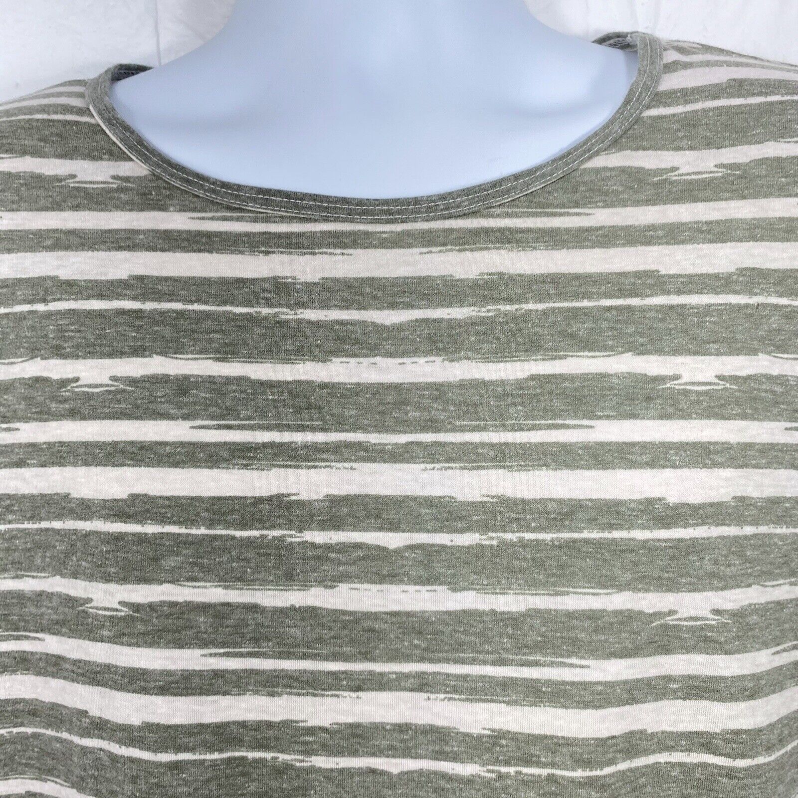 Other LulaRoe Irma Hi Lo Green Beige Striped Oversized T Shirt Size S / US 4 / IT 40 - 2 Thumbnail
