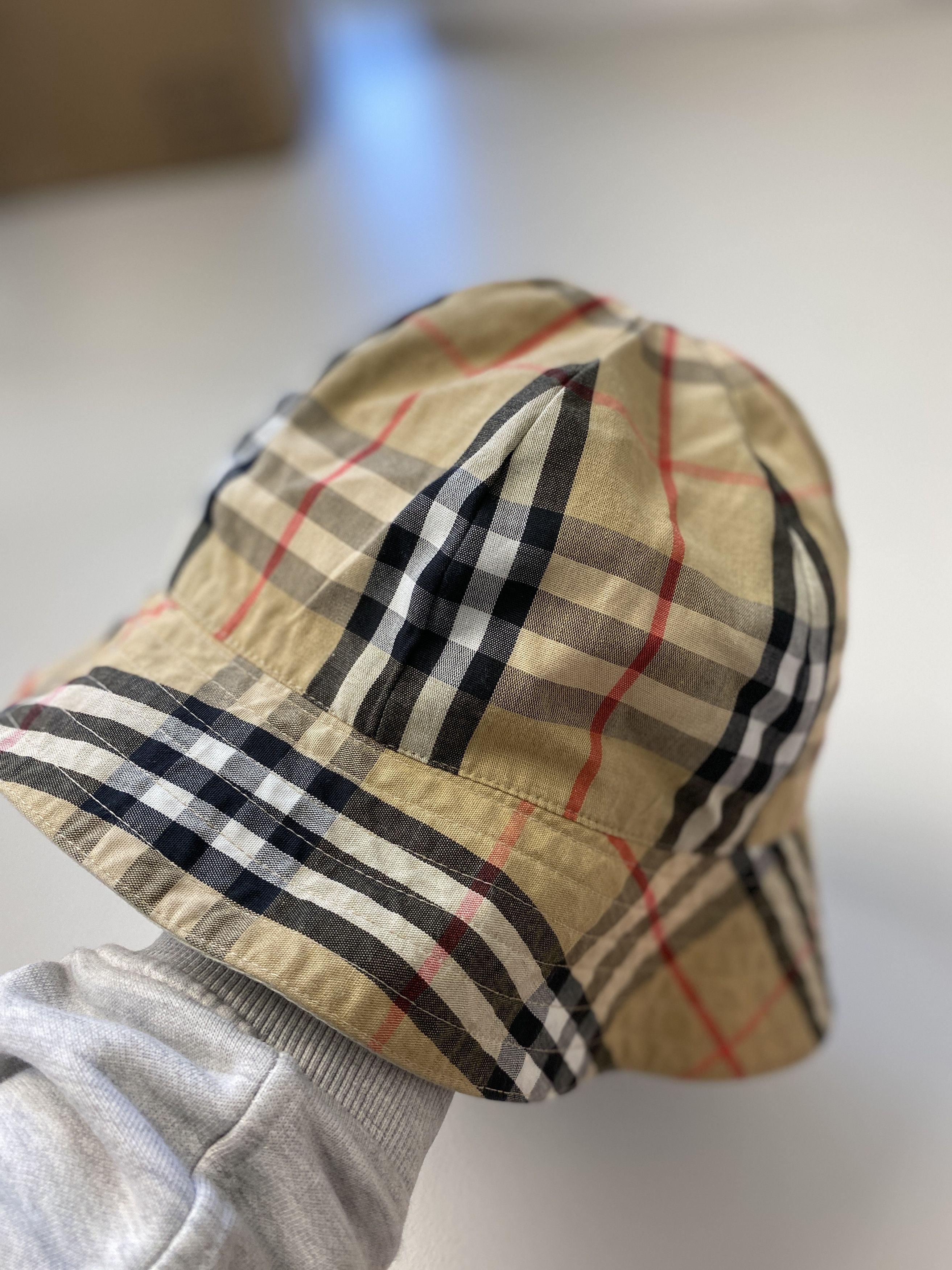 Burberry Burberry vintage reversible bucket hat Size ONE SIZE - 2 Thumbnail