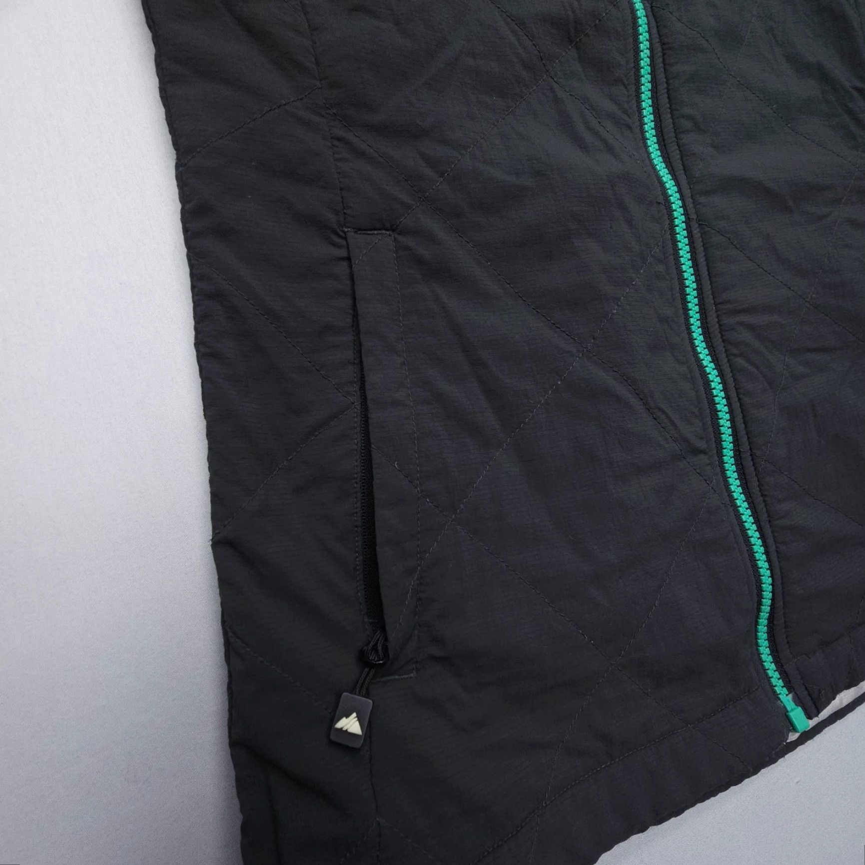 Vintage Strafe Outerwear Polartec Alpha Jacket Womens S Hiking Spring Ski Snowboard Gray Nylon Lining Insulated Lightweight Pockets Size S / US 4 / IT 40 - 6 Thumbnail