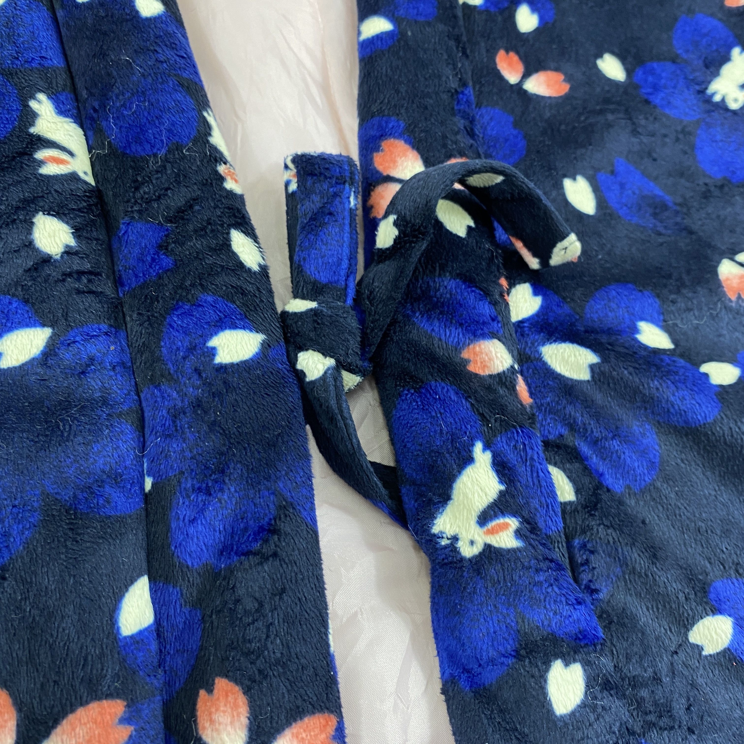 Japanese Brand Vintage Japanese Hanten Kimono Flower Full Print - J104 Size US L / EU 52-54 / 3 - 10 Thumbnail