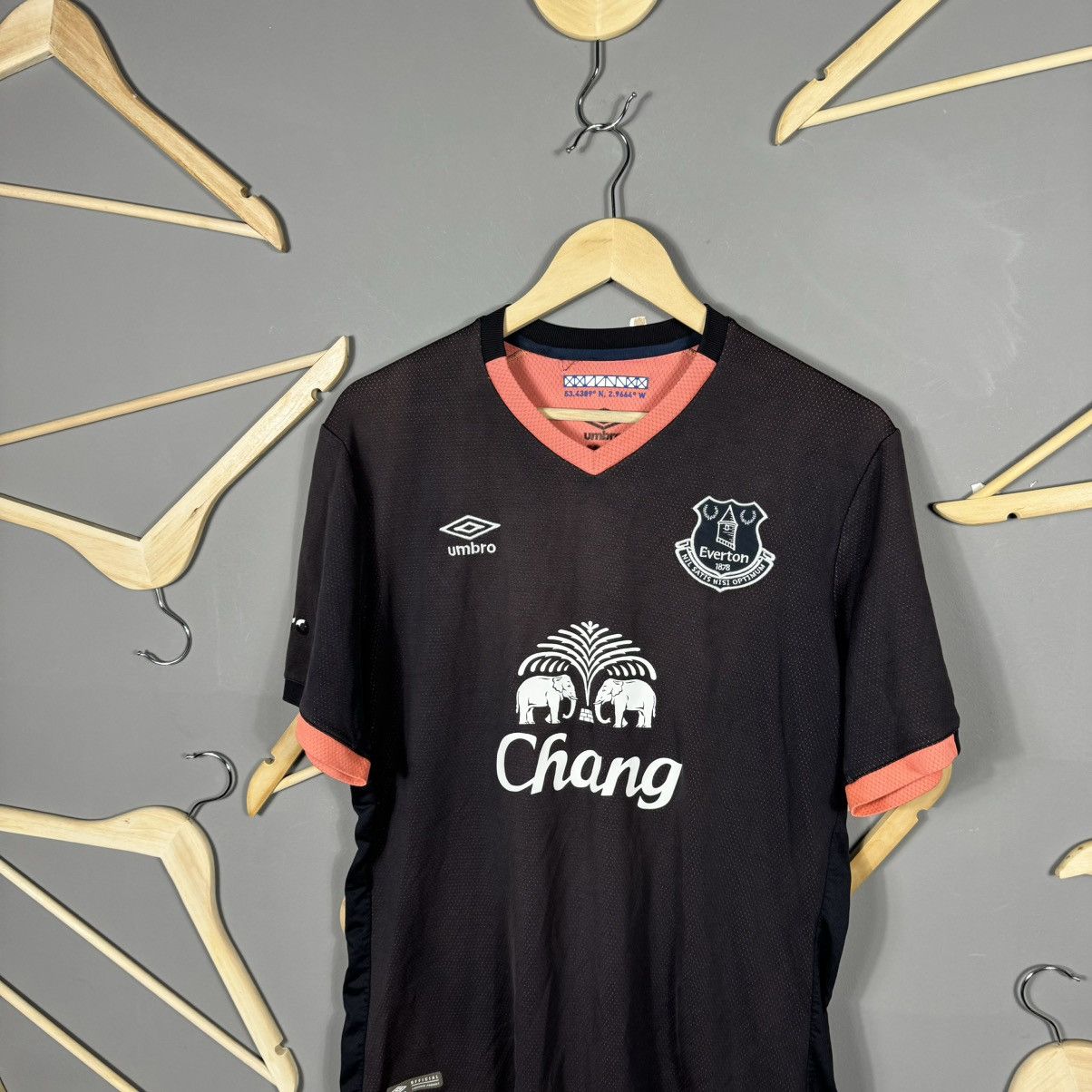 Umbro Umbro Everton Soccer Jersey Size US L / EU 52-54 / 3 - 2 Thumbnail