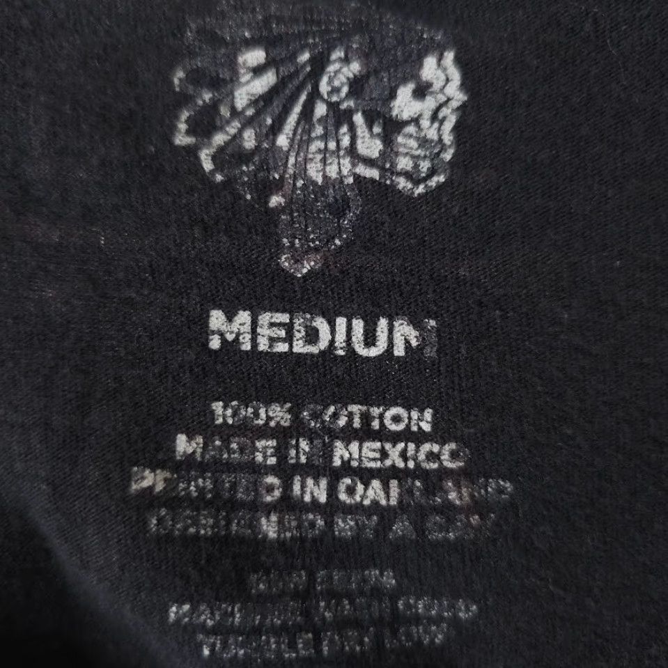Vintage Adapt Gold Blooded T Shirt Mens Size Medium Black SAVS X Streetwear Shirt Size US M / EU 48-50 / 2 - 6 Thumbnail