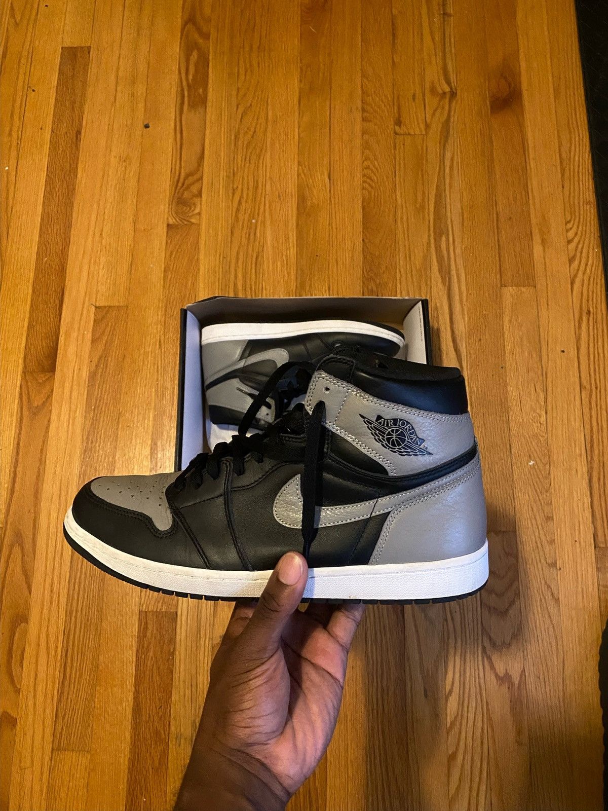 Jordan Brand Air Jordan 1 Retro High “Shadow” Size US 13 / EU 46 - 1 Thumbnail