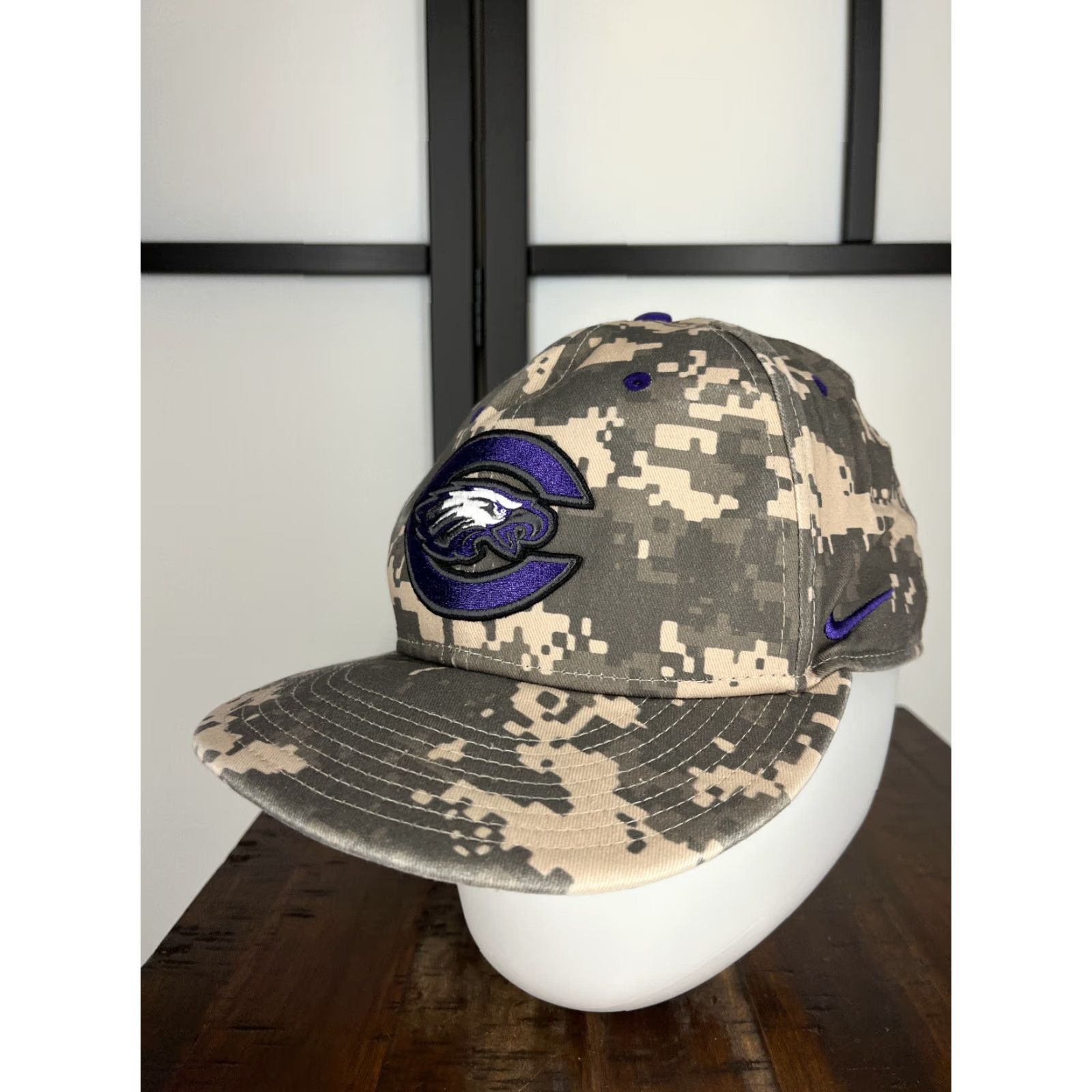 Nike Nike Crowley Eagles Hat Cap Fitted Adult 7 3/8 Gray Beige Cotton Twill Baseball Cap Men Logo Nike Shirt? Size ONE SIZE - 4 Thumbnail