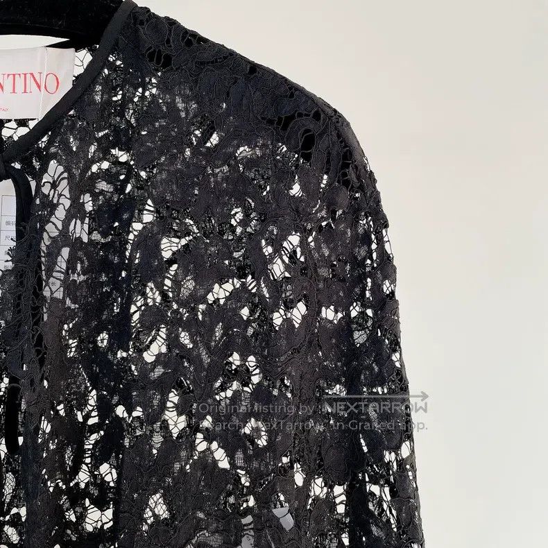 Valentino Valentino Black lace cape Size M / US 6-8 / IT 42-44 - 4 Thumbnail