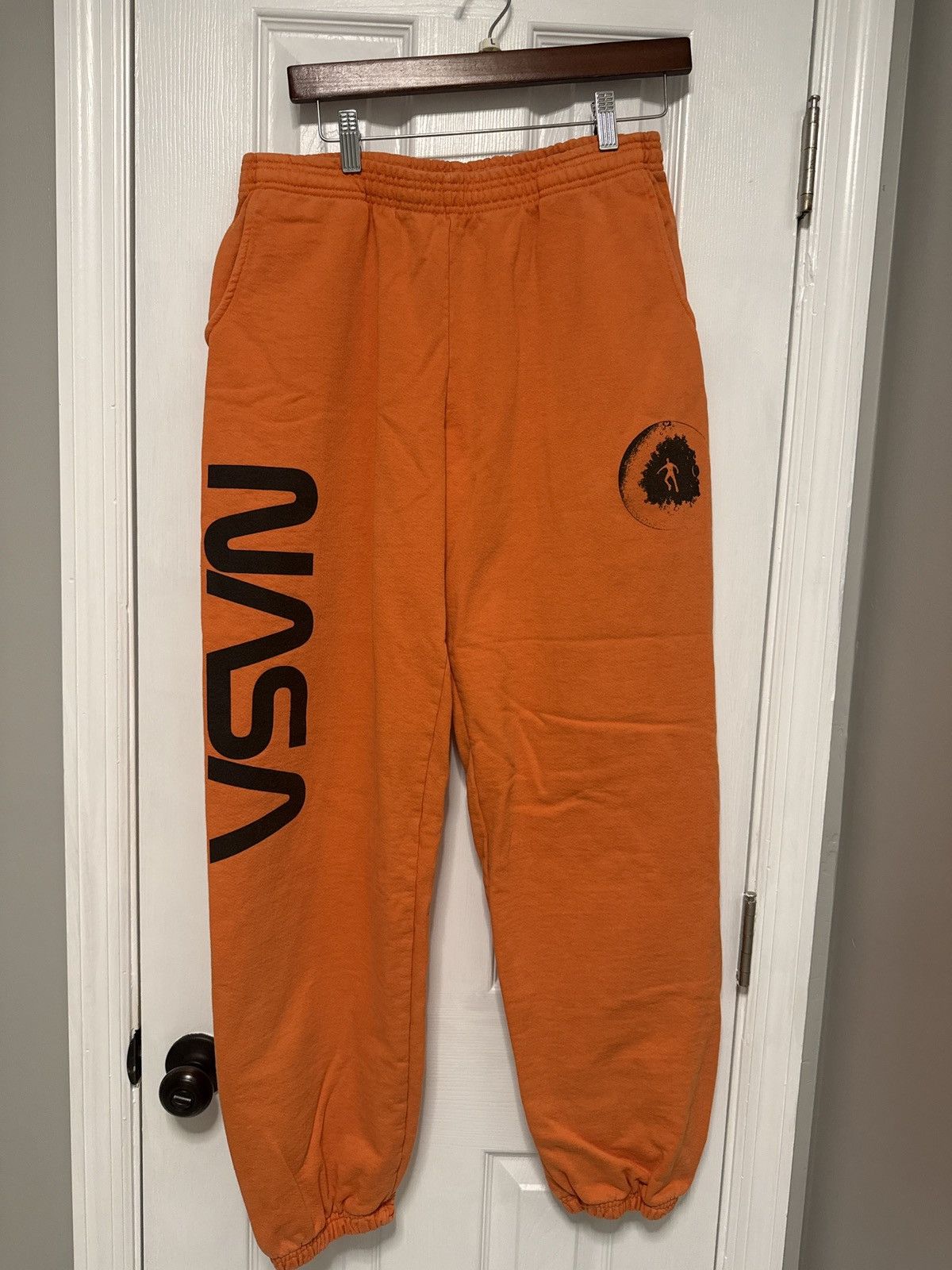Kid Cudi Kid Cudi To The Moon Tour Sweatpants Pants Nasa Orange Large Size US 33 - 1 Thumbnail