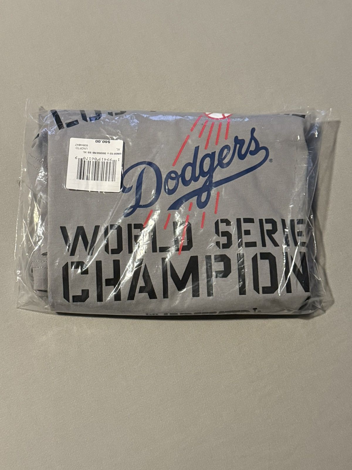 New Era × Undefeated Undefeated x New Era x LA Dodgers Stencil Tee T-Shirt New DS Size US XL / EU 56 / 4 - 3 Thumbnail