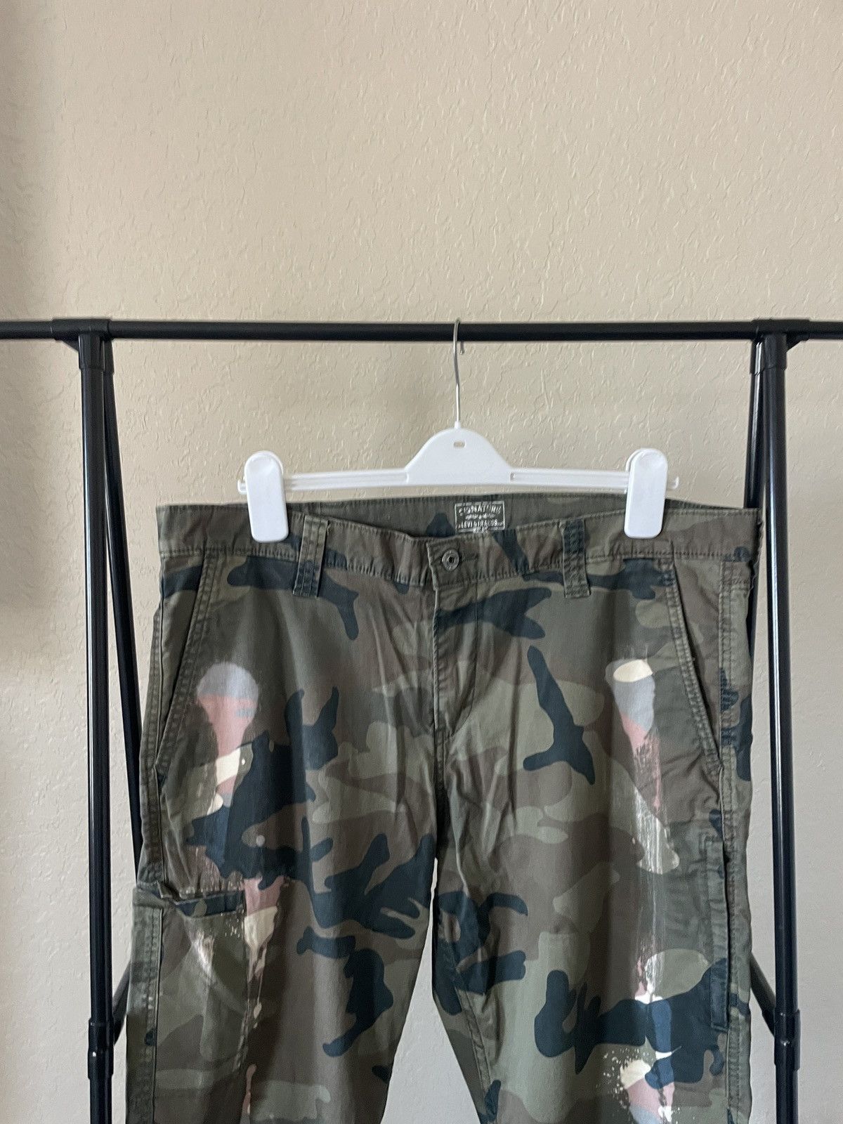 Levi's Levi’s Strauss Signature Gold camo Bleached Cargo’s Size US 38 / EU 54 - 2 Thumbnail