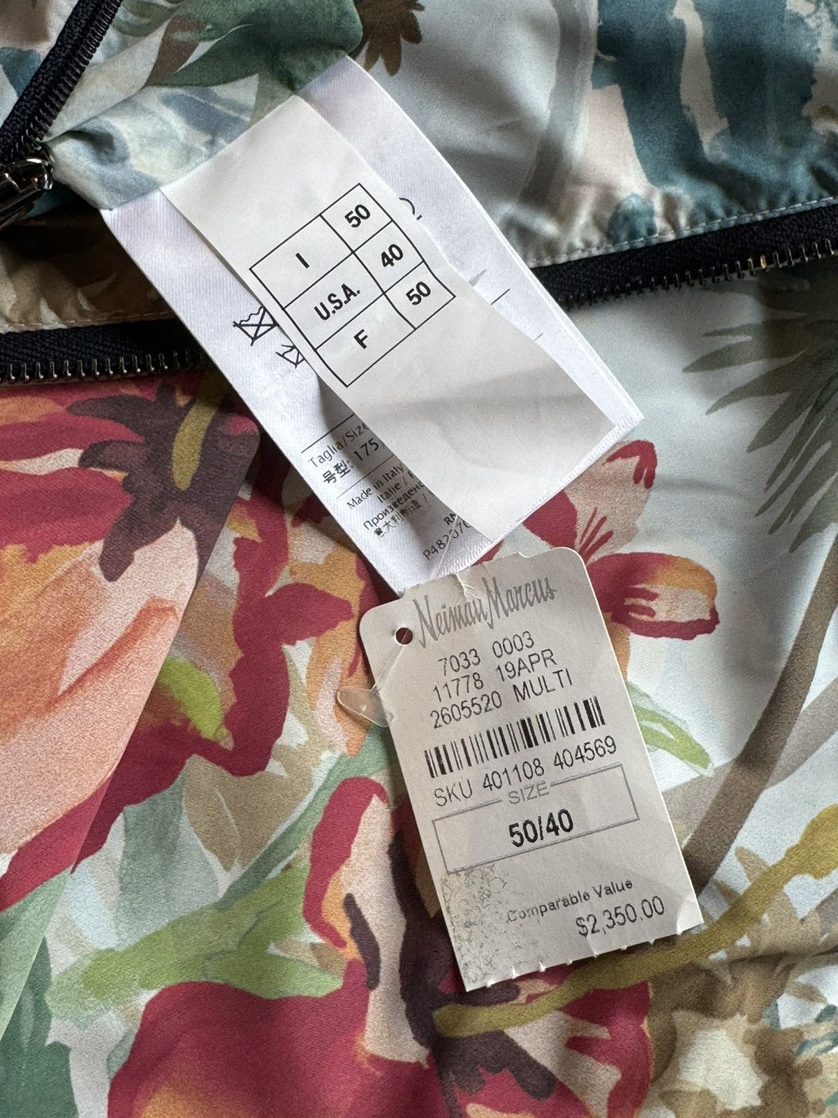 Valentino Valentino Kway Floral Windbreaker Jacket Retail $2350 - 50 Size US M / EU 48-50 / 2 - 5 Thumbnail