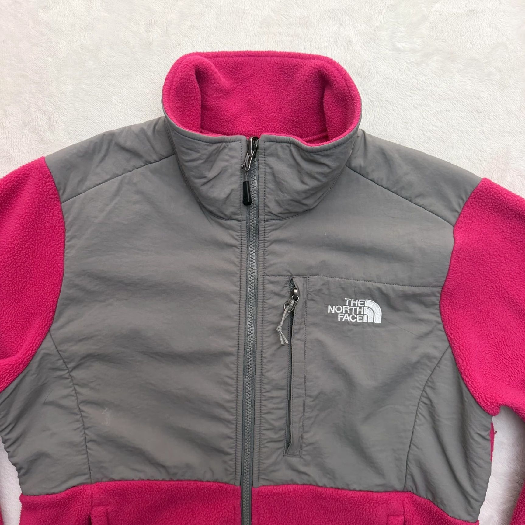 The North Face The North Face Jacket Womens Medium Pink Gray Polartec Fleece Full Zip Denali Size M / US 6-8 / IT 42-44 - 2 Thumbnail