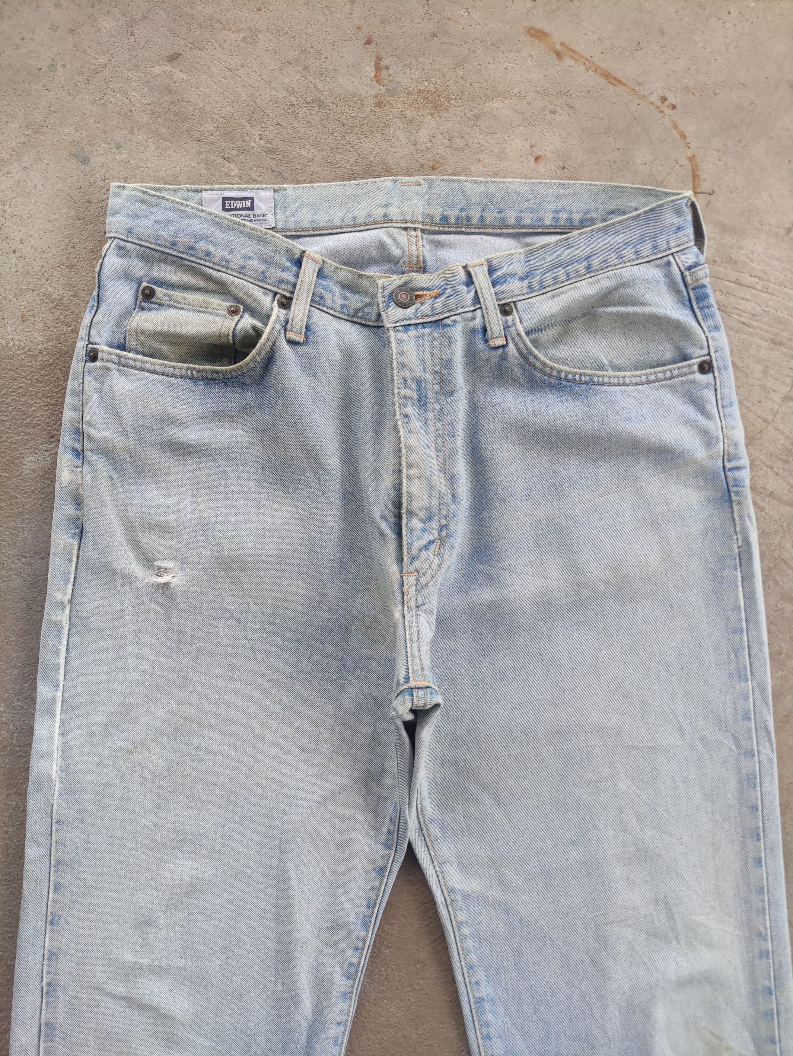 Vintage Edwin Jean Distressed Faded Denim Waist 35