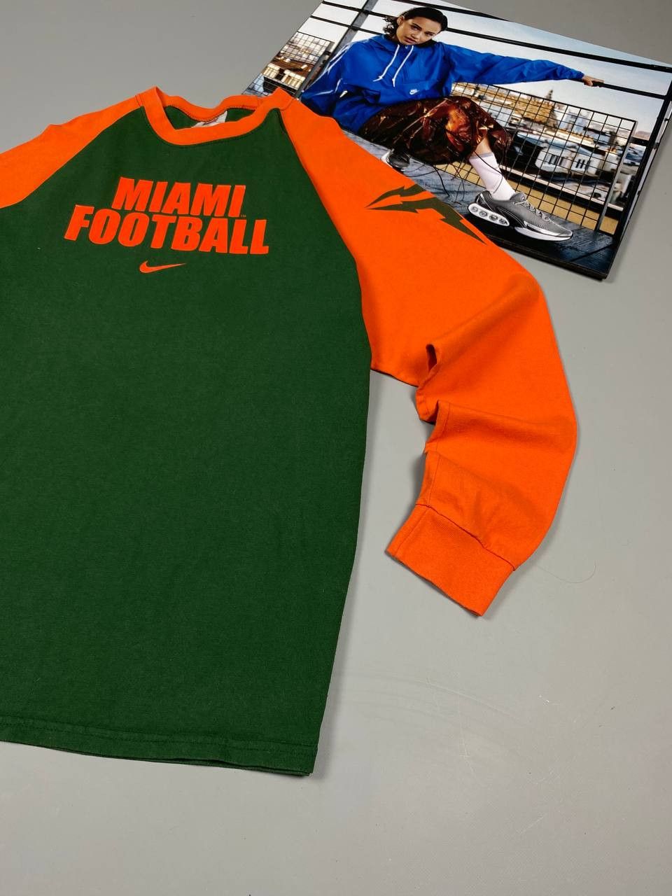 Nike Vintage Nike Team Miami Football Shirt Green Orange Y2K Size US M / EU 48-50 / 2 - 5 Thumbnail