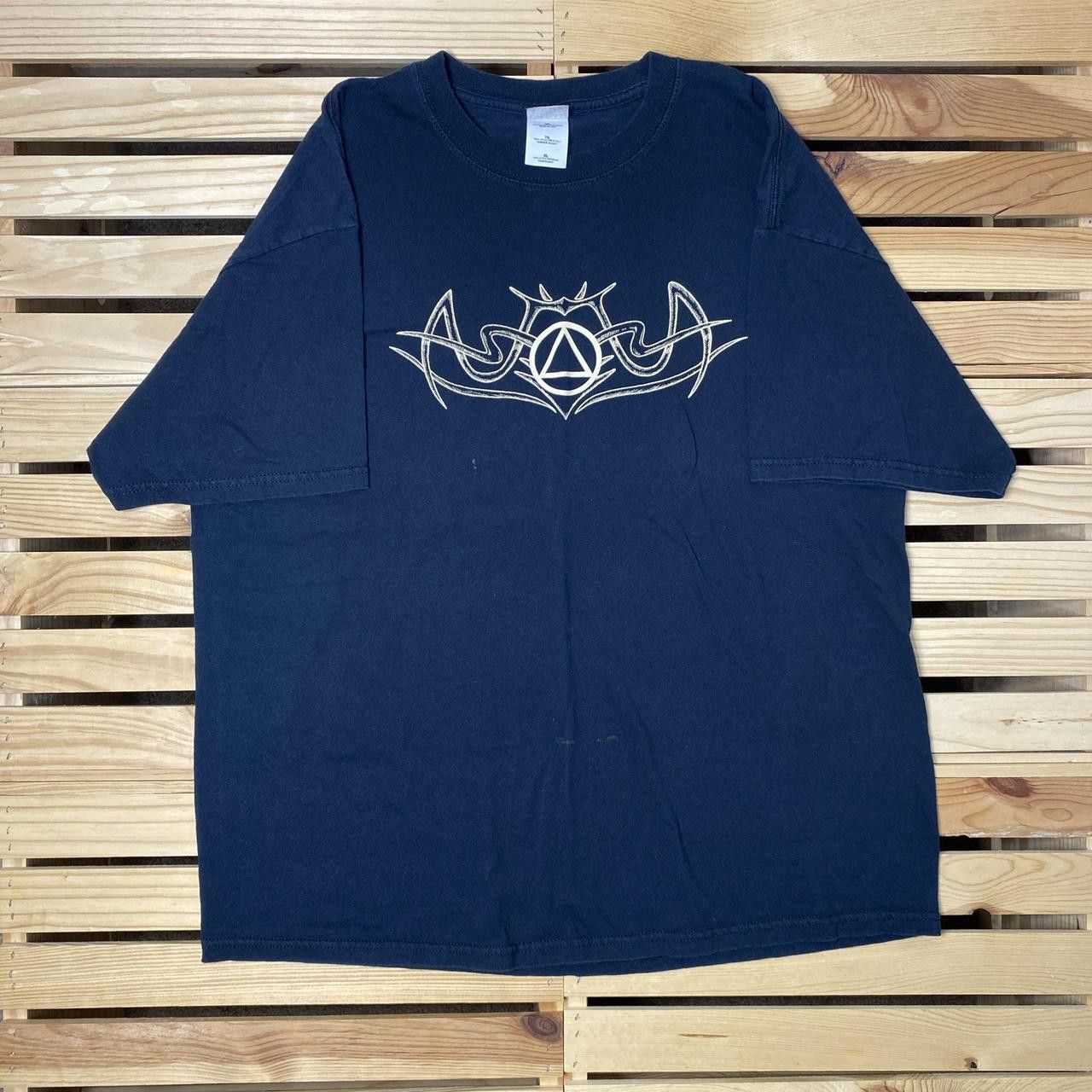 Gildan Vintage Skate-Style Black Y2K Tribal Tee Size XL Size US XL / EU 56 / 4 - 1 Thumbnail