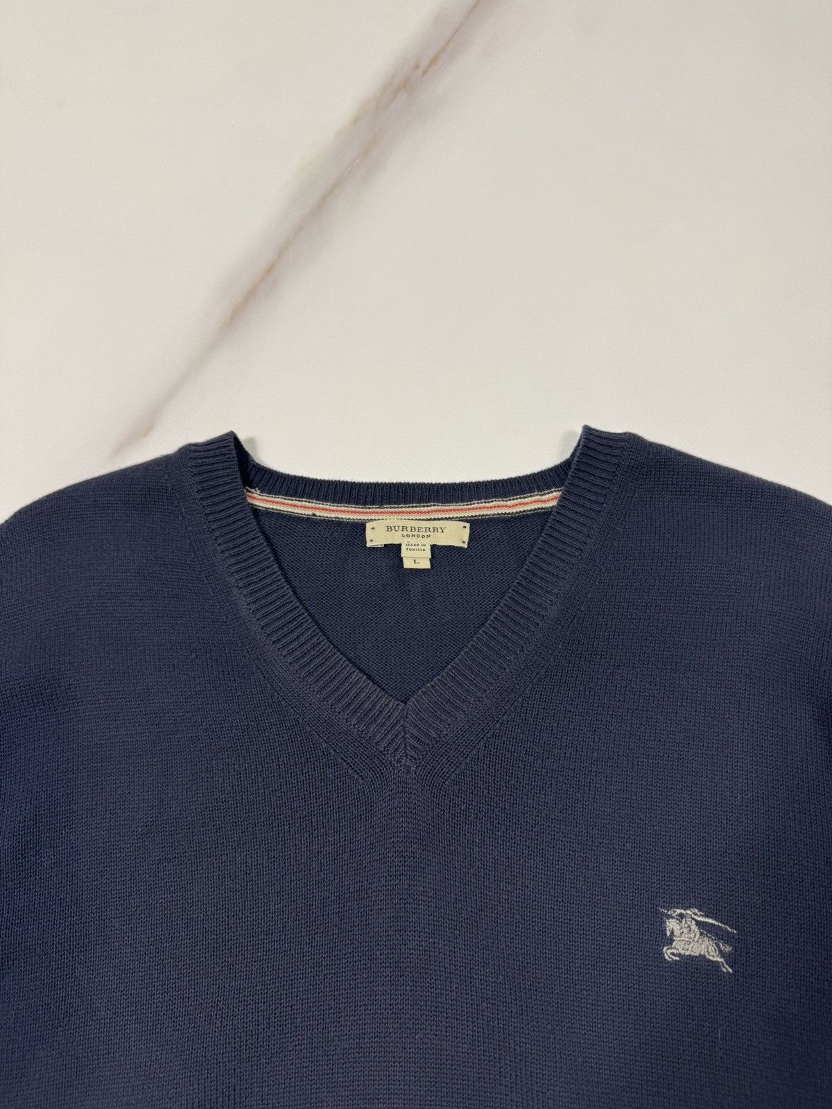 Burberry Vintage Burberry V-neck Dark Blue Sweater Size US L / EU 52-54 / 3 - 3 Thumbnail