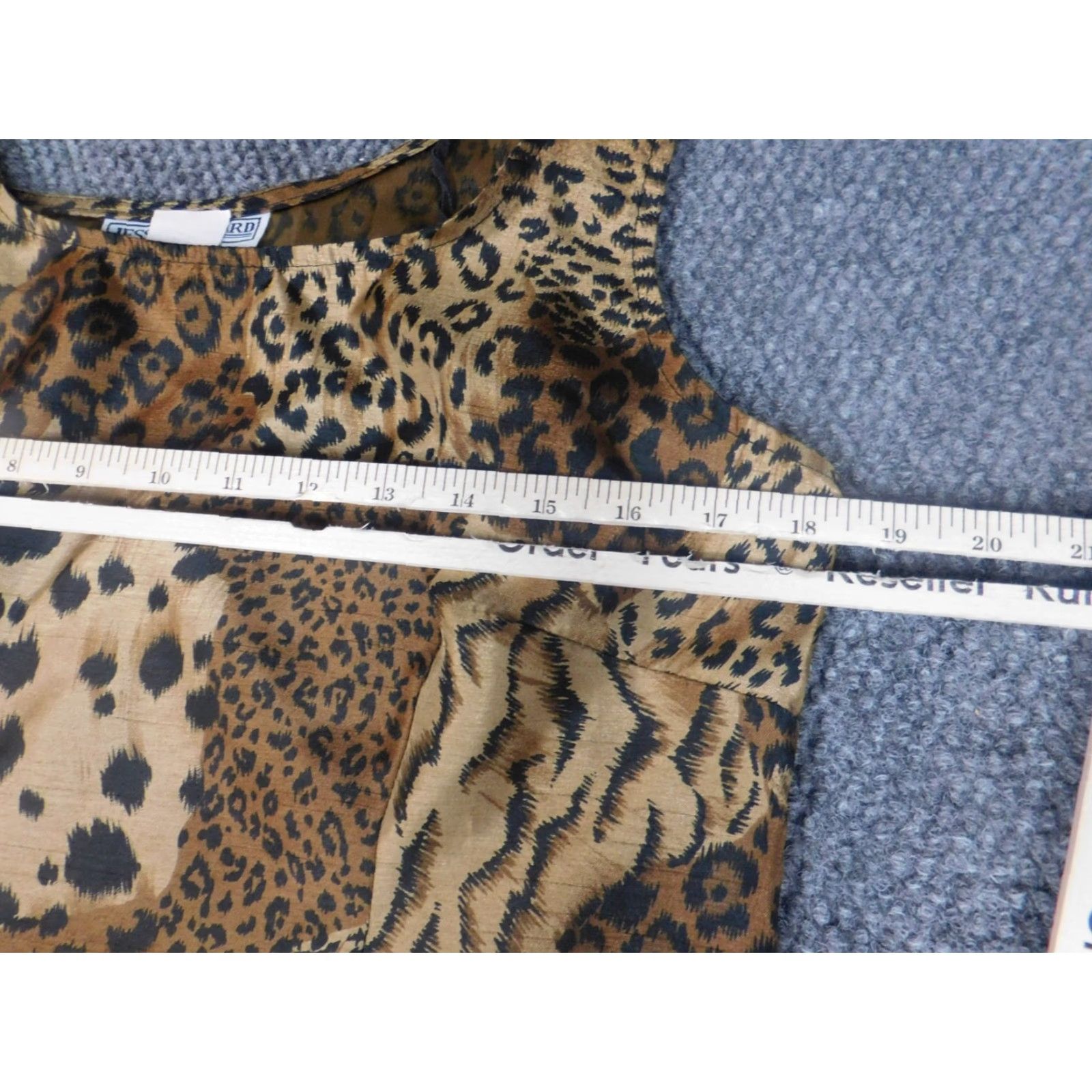 Vintage Jessica Howard Womens Blouse 12 Brown Animal Print Sleeveless Crew Neck Casual Polyester Rayon Breathable Regular Modern Animals 12 Size XL / US 12-14 / IT 48-50 - 4 Thumbnail