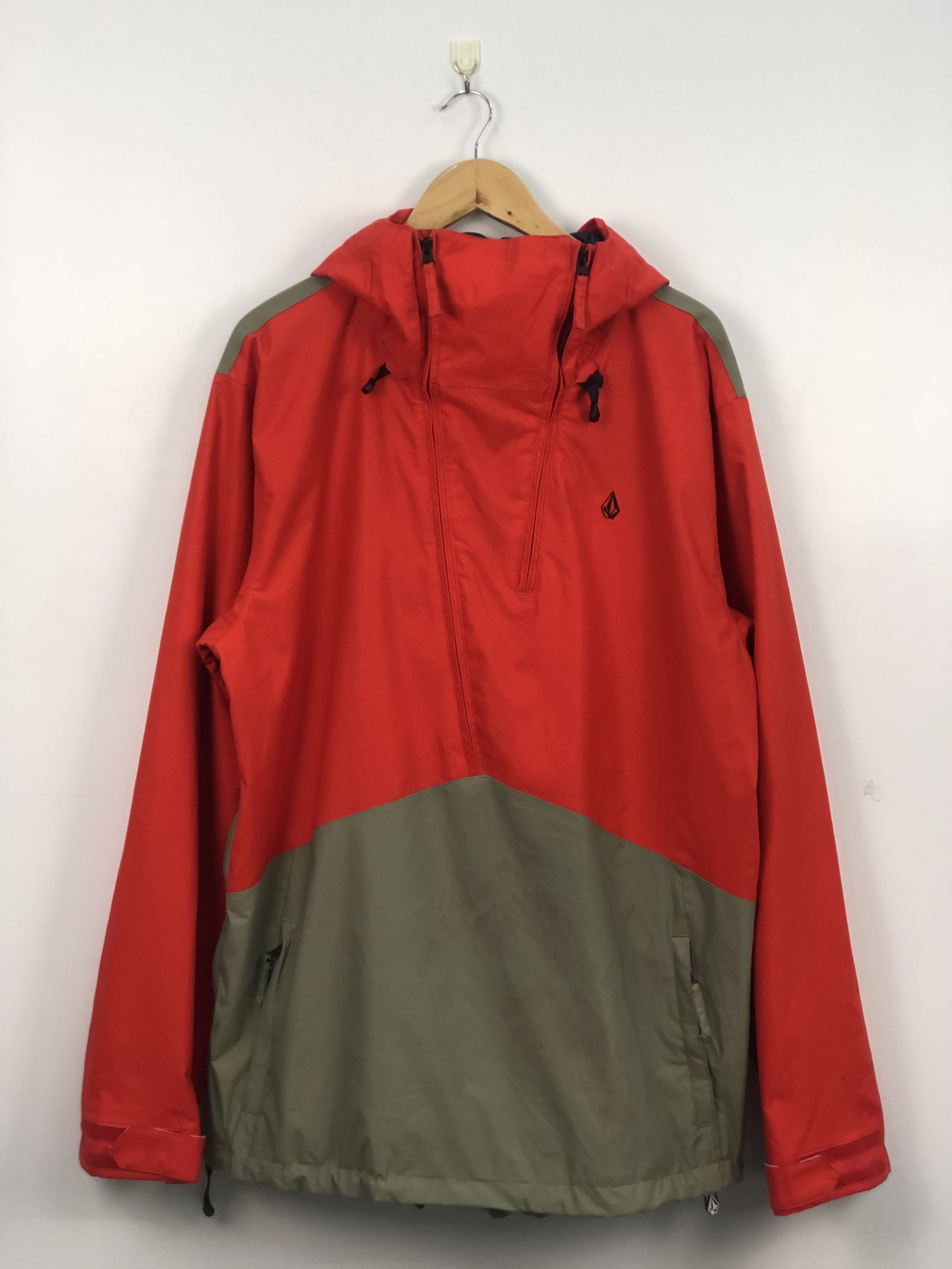 Volcom Vintage Volcom Windbreaker Zipper Jacket J0259 Size US L / EU 52-54 / 3 - 1 Thumbnail