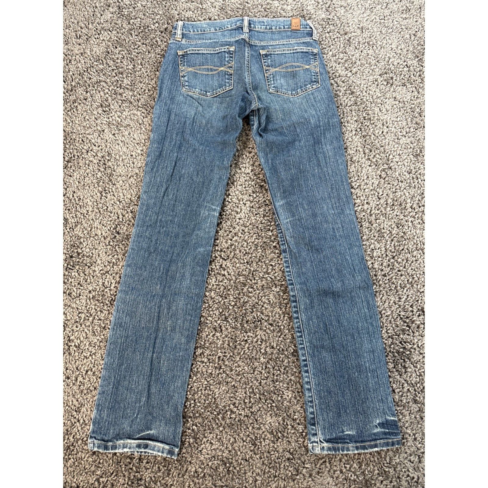 Abercrombie & Fitch VINTAGE Abercrombie & Fitch Erin Jeans Womens 2s Blue Straight Leg 28x30 Y2K Jeans Women Size 26" / US 2 / IT 38 - 7 Thumbnail