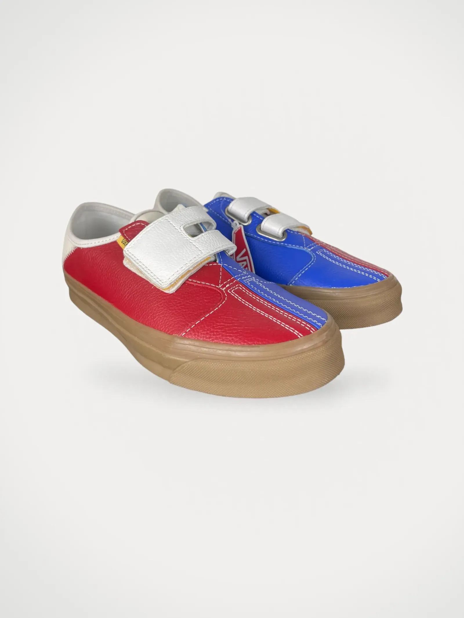 image of Vans Shoes, Men's (Size 8.5)