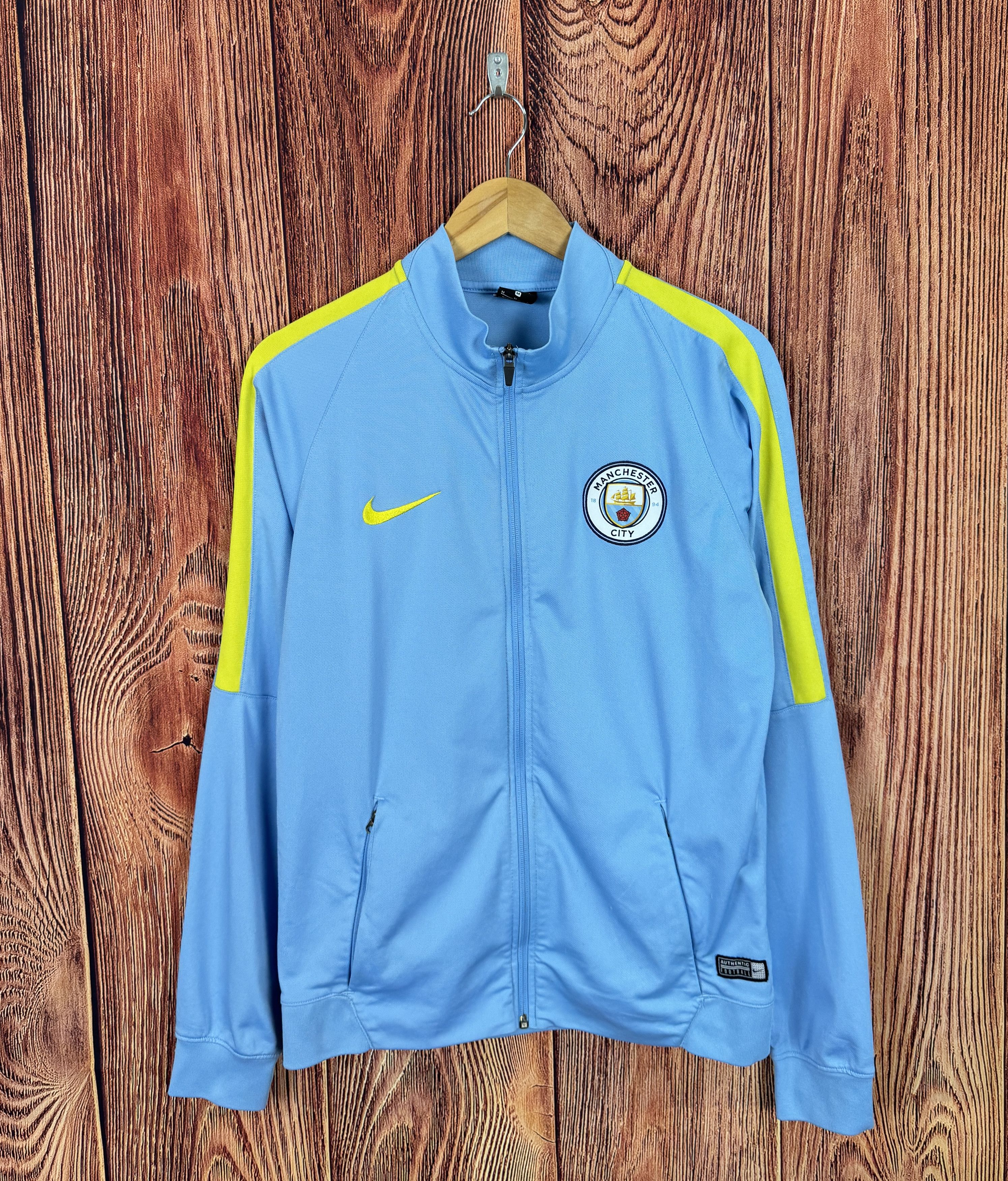 Nike MANCHESTER CITY 2016/17 NIKE TRAINING FOOTBALL TRACK JACKET Size US M / EU 48-50 / 2 - 1 Thumbnail