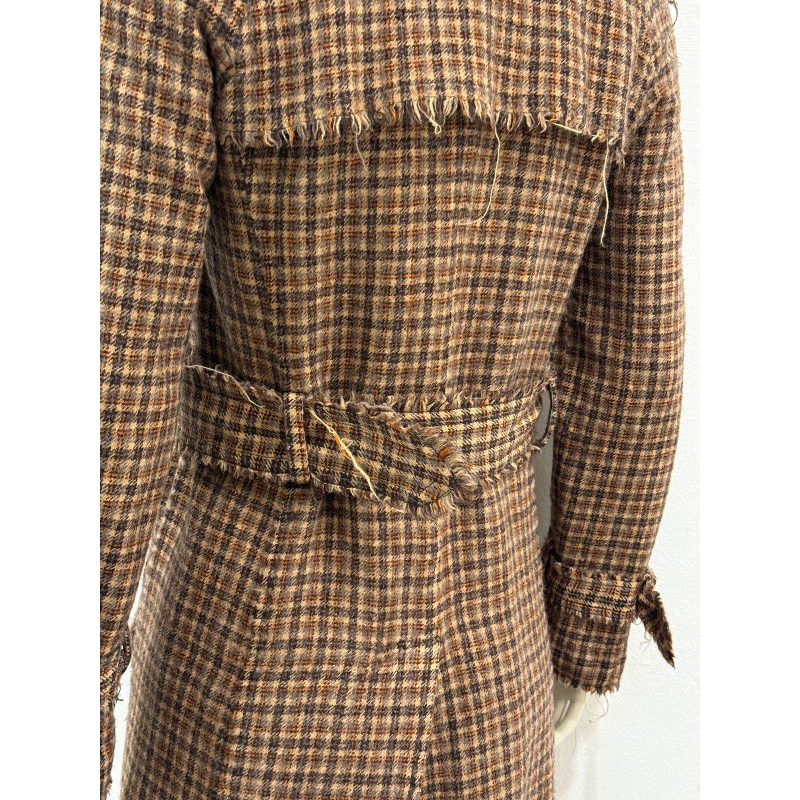 Junya Watanabe A/W2004 Junya Watanabe distressed tweed runway coat Size M / US 6-8 / IT 42-44 - 10 Thumbnail