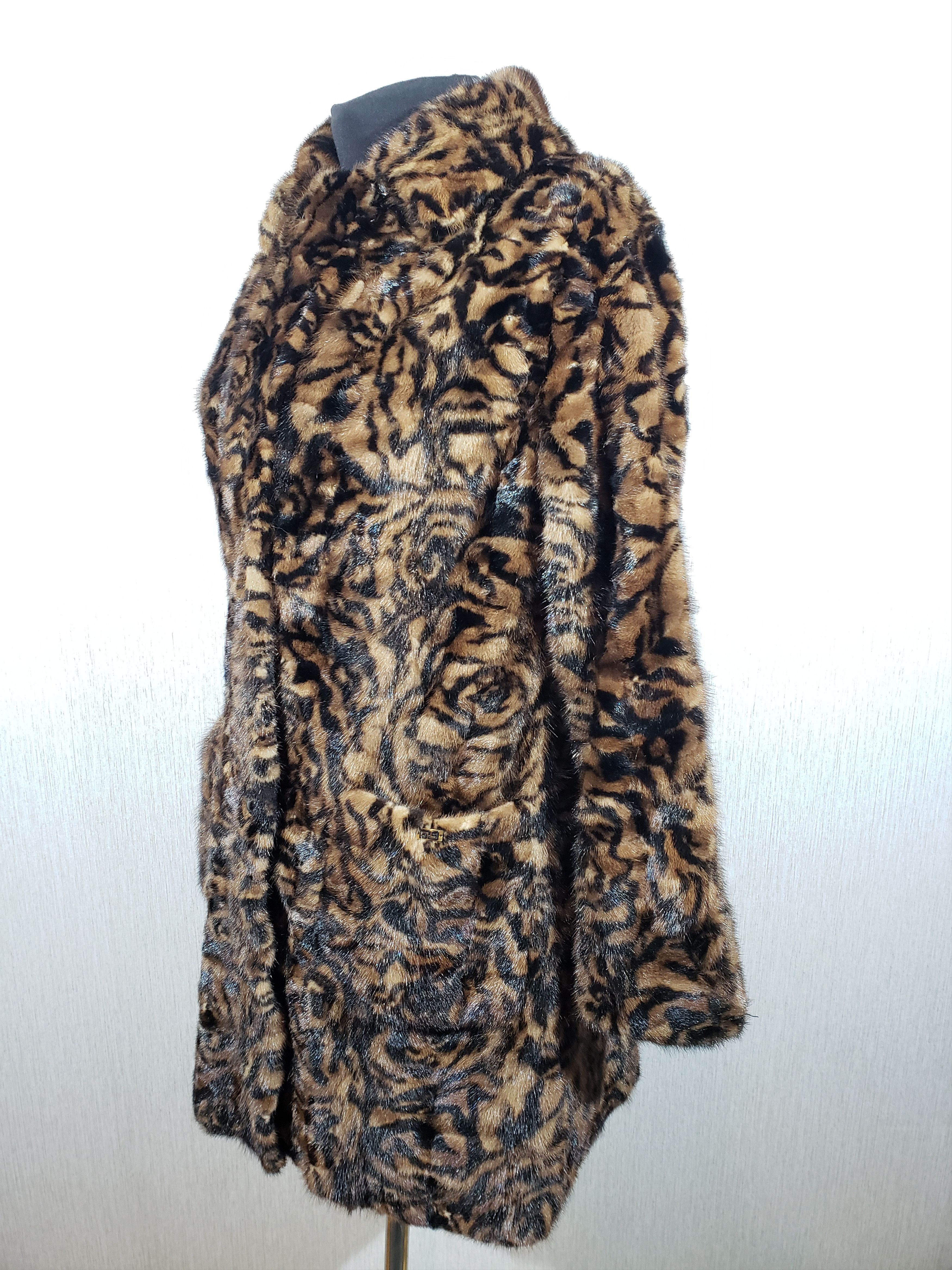 Other Stylish women's mink fur coat. Size L / US 10 / IT 46 - 3 Thumbnail